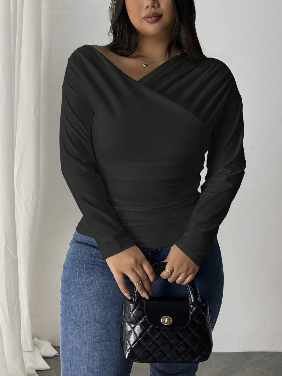 SHEIN Privé Plus Size Women's Comfortable Elegant Ruched Asymmetric Shoulder Criss-Cross Slim Fi... | SHEIN