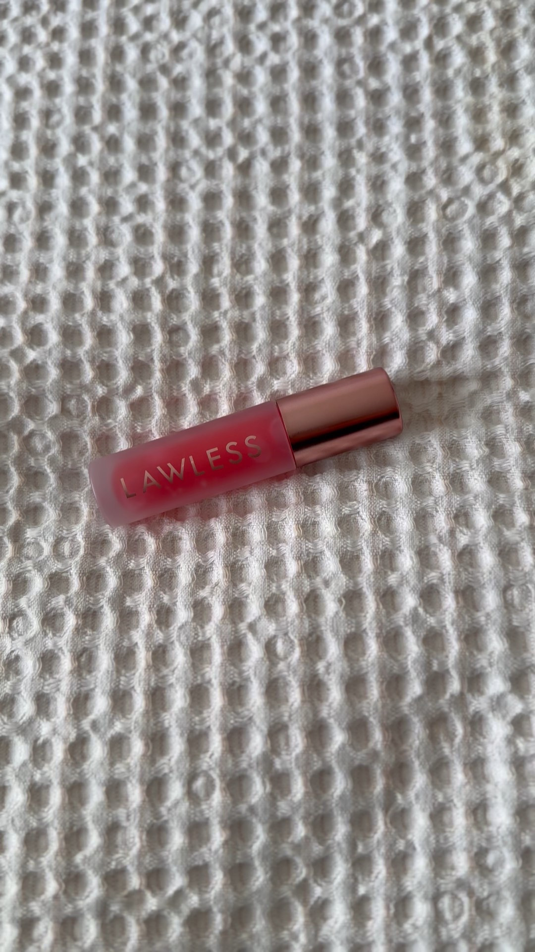 🍒🍦

LAWLESS
Forget The Filler Lip
Plumper Line Smoothing
Gloss

Cherry Vanilla 

#LTKFindsUnder50 #LTKBeauty