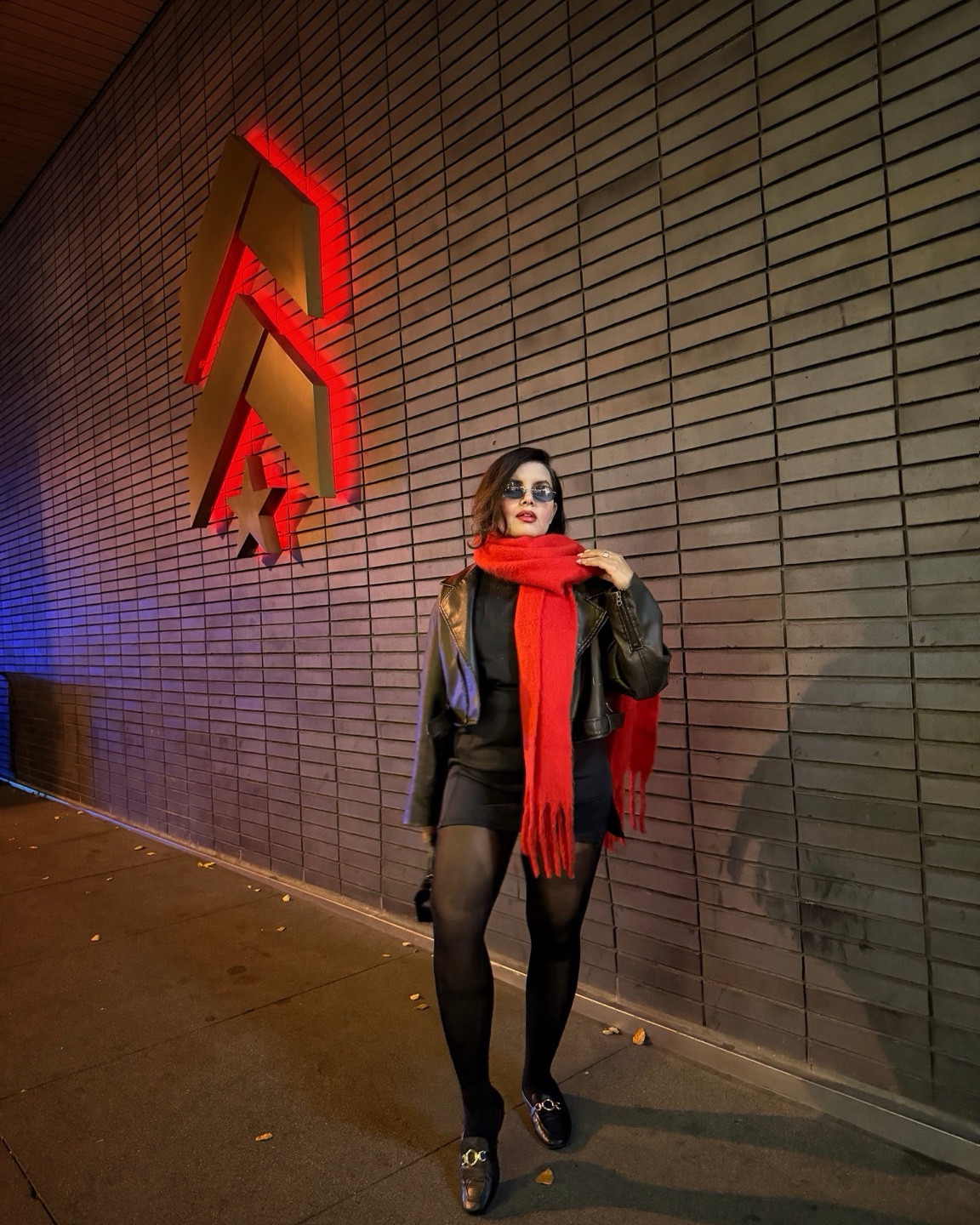 Easy winter look ❄️💫

Durable sheer tights that lasts longer.

#festive #winteroutfits #holidayfit #ltkunder100

#LTKHoliday #LTKootd #LTKSeasonal