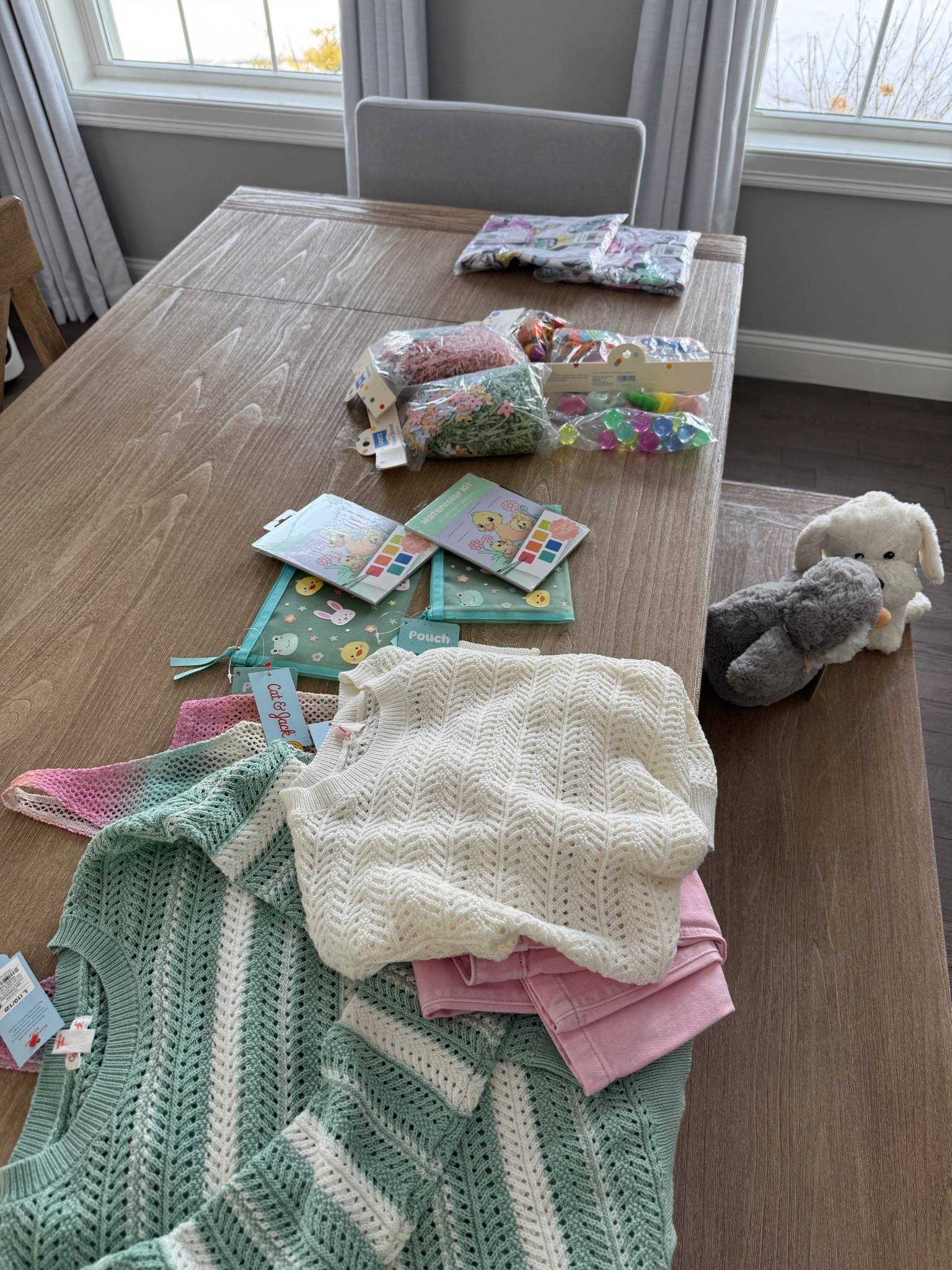 My latest round up of random finds 

Target finds 
Amazon finds 
Disney pajamas 
Easter gift ideas 
Easter ideas for kids 
Outfits for girls 