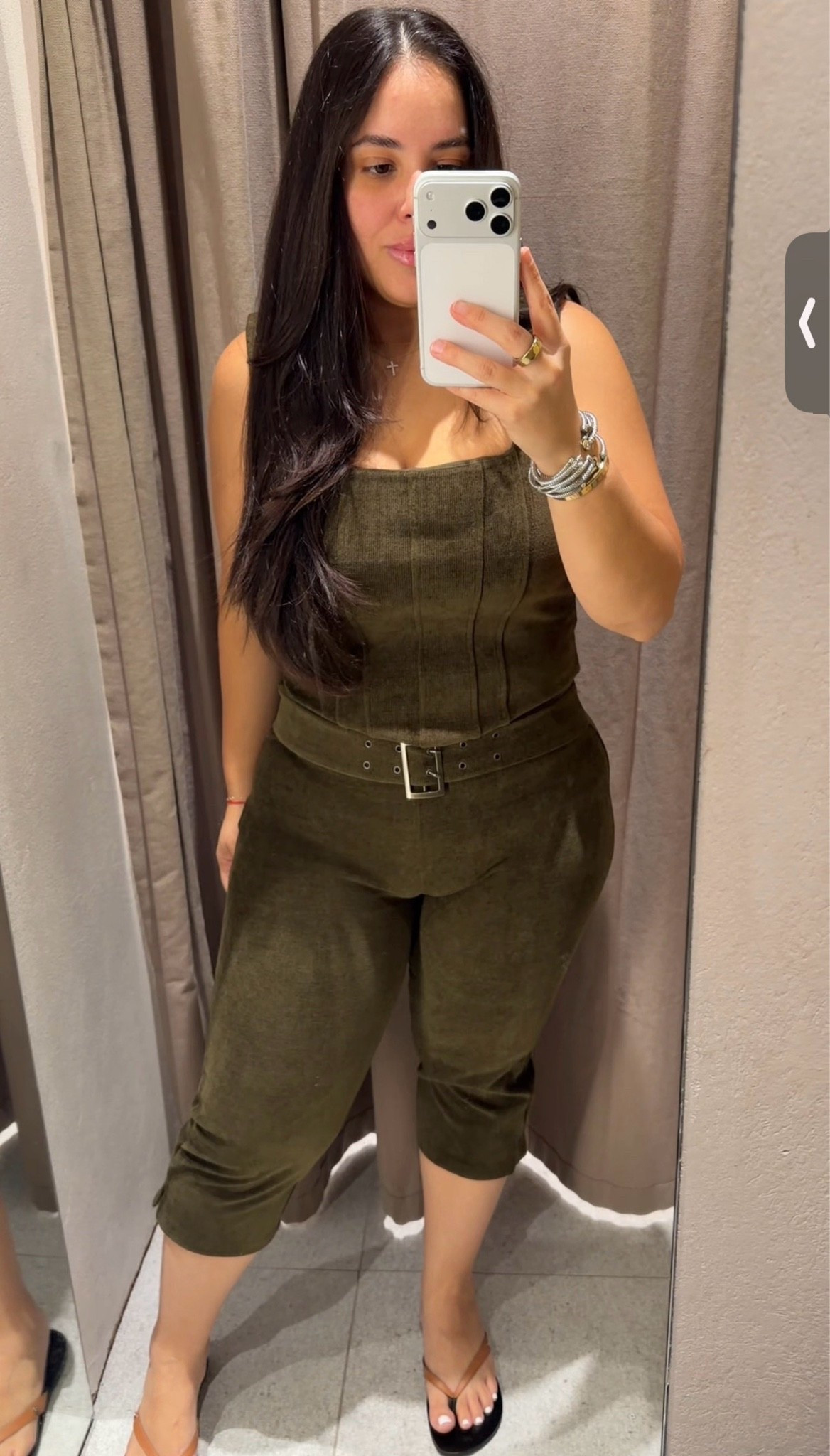 This set wasn’t my favorite but looks cute.

#LTKootd #LTKMidsize
