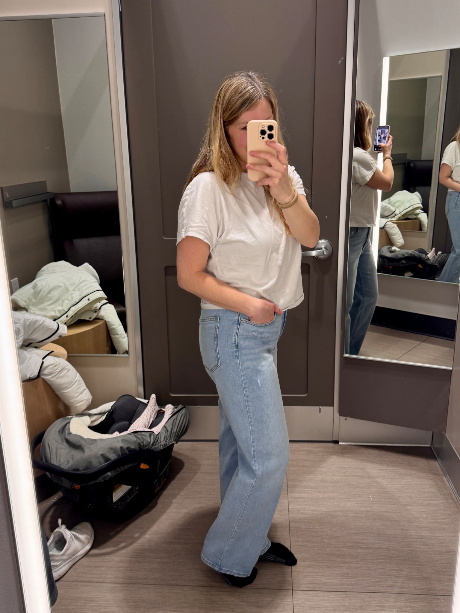 Straight leg jeans for spring 🩵 

Women’s jeans | light wash denim | target finds | mom style | affordable 

#LTKdayinmylife #LTKmomlife #LTKgrwm