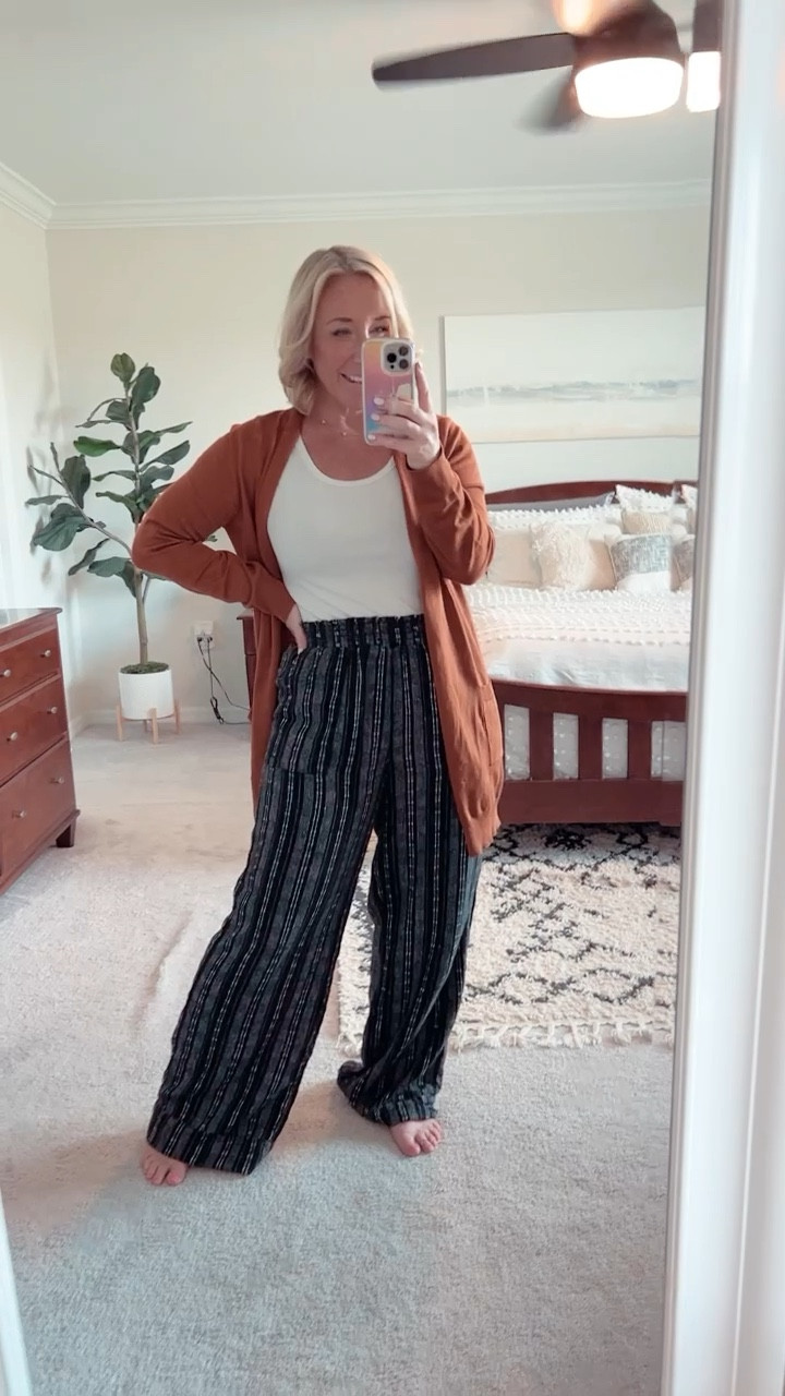 Pants - size small. Run big. Linen wide leg, elastic waistband & pockets.
Tee - pack of 2 - size medium.
Long cardigan - size medium. Color bronze. Pockets! Teacher outfit. Comfortable,
Casual outfit. 

#LTKunder50 #LTKSeasonal #LTKBacktoSchool