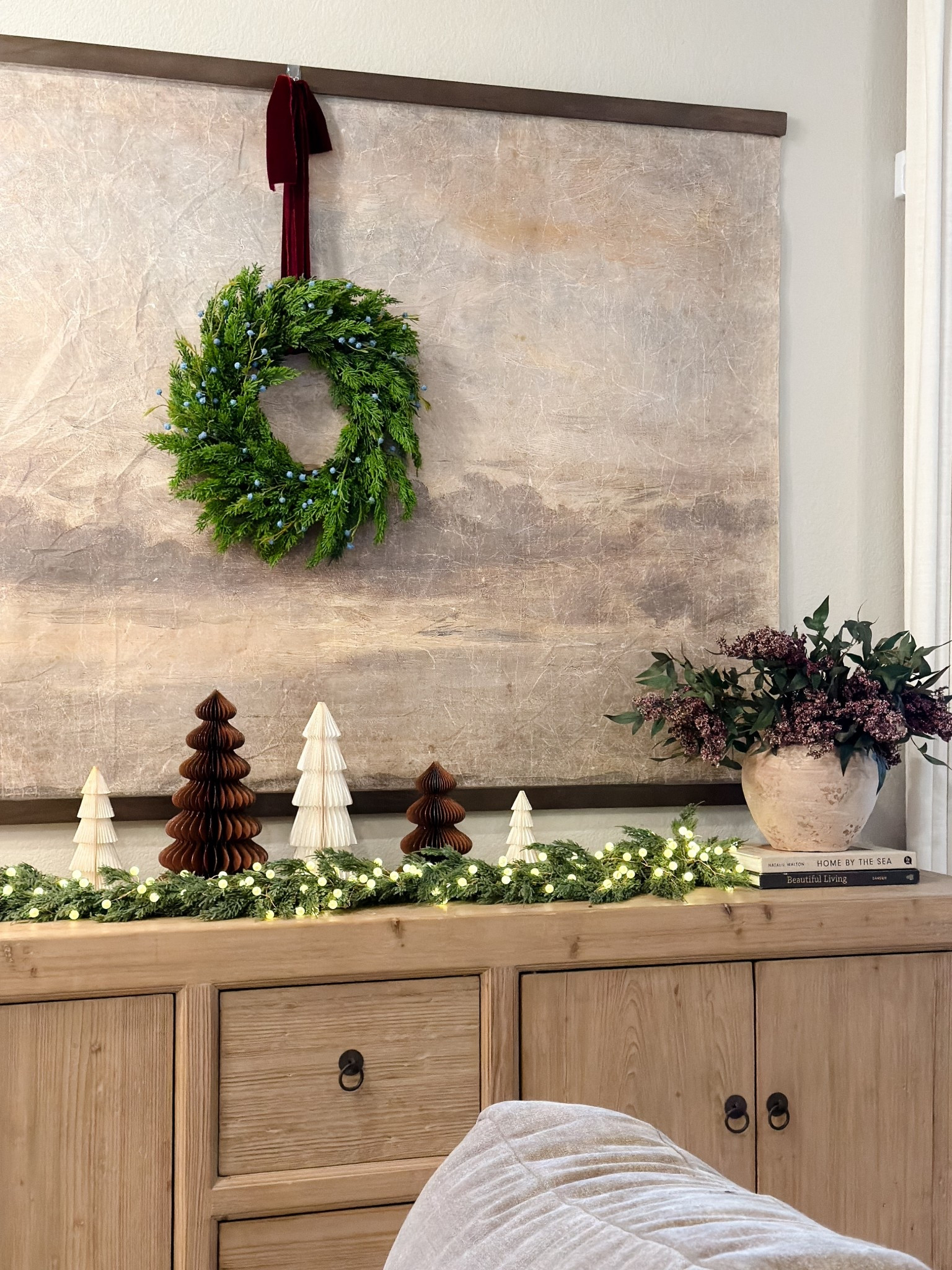 this wreath and garland combined are my favvvv 😍

#LTKHome #LTKHoliday