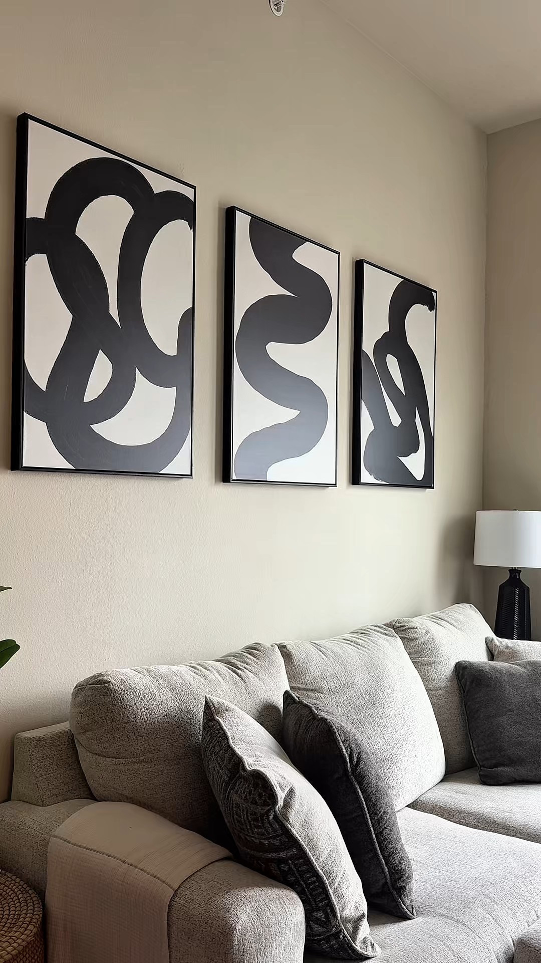 Wall Decor | Apartment Decor | Amazon Finds 

#LTKFindsUnder100 #LTKHome