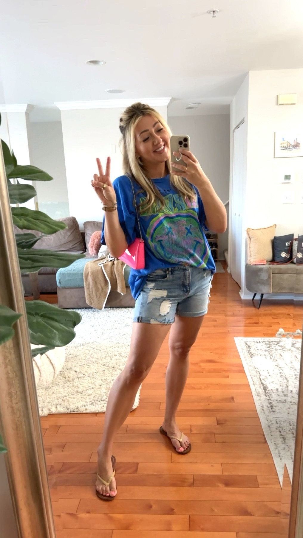 My new fave tshirt!! Comes in white and blue. 

#LTKFind #LTKunder50 #LTKitbag