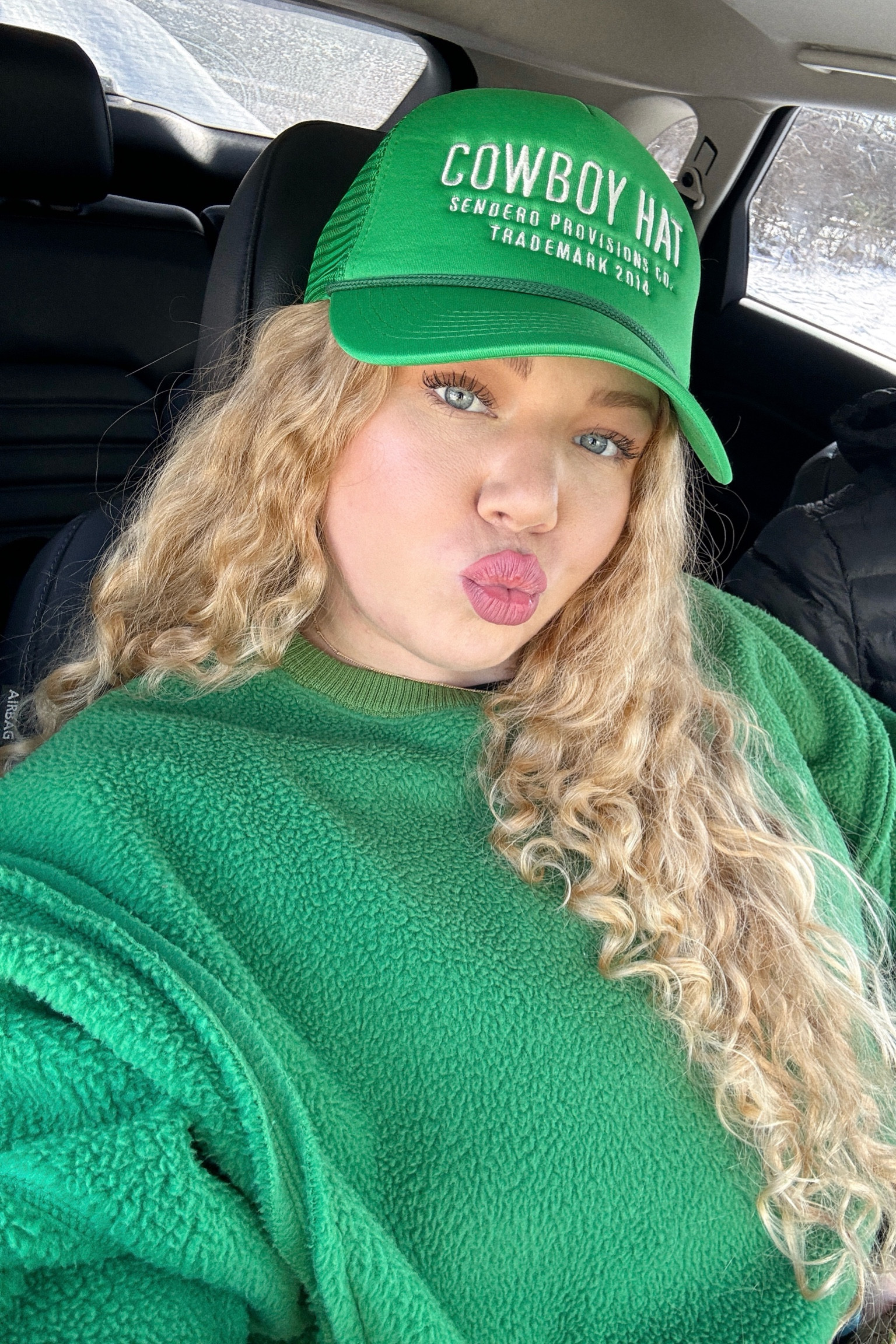 It’s a good day when your whole fit is from Free People and GREEN!! 💚🍀🐛🥒🦜🦠🧩🪲🫒

#LTKfindsunder100 #LTKMostLoved #LTKGiftGuide