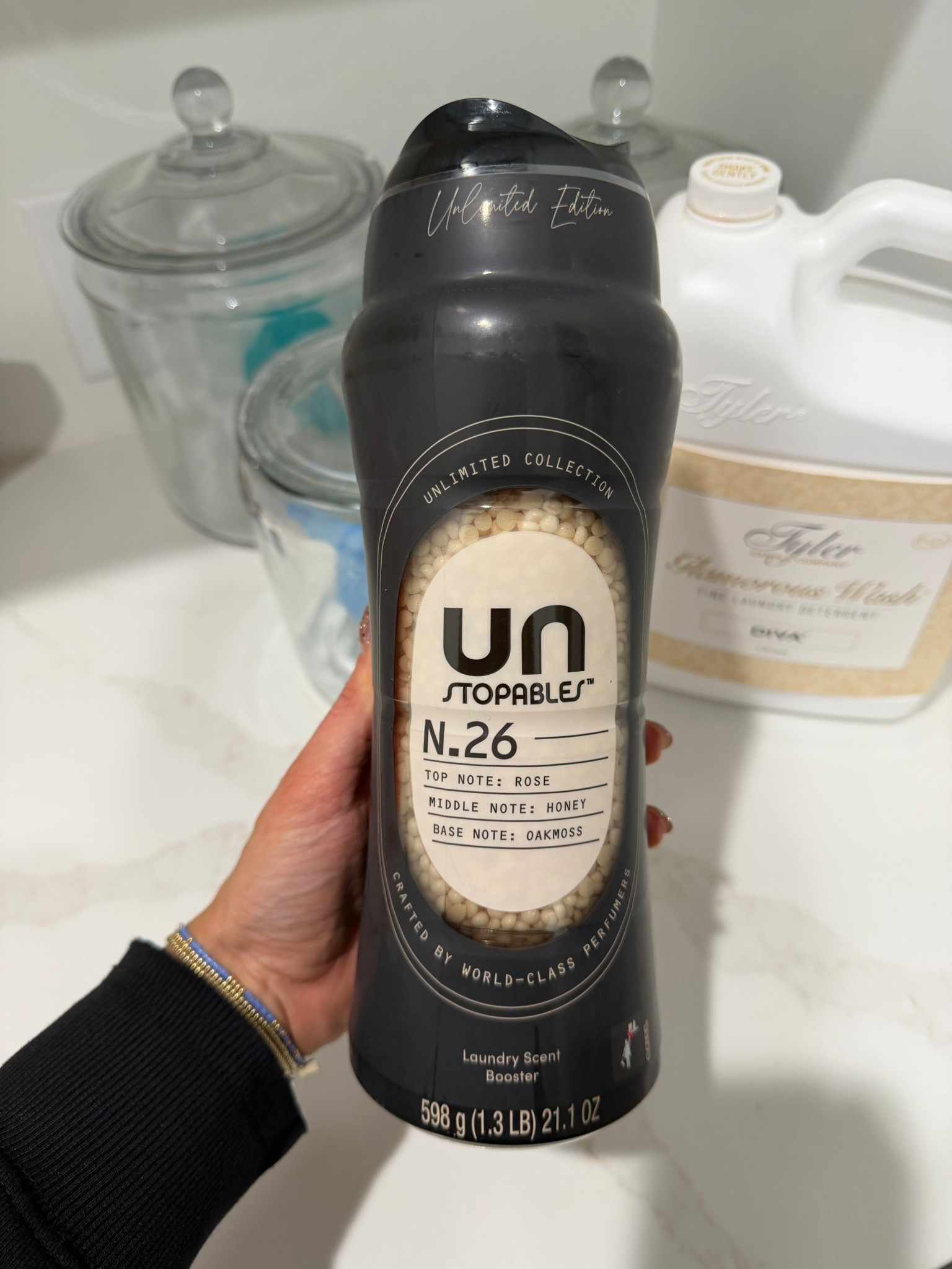 If you want your laundry to smell like a luxury hotel, get this!! It smells so amazing! 

#LTKHome #LTKSaleAlert #LTKFindsUnder50