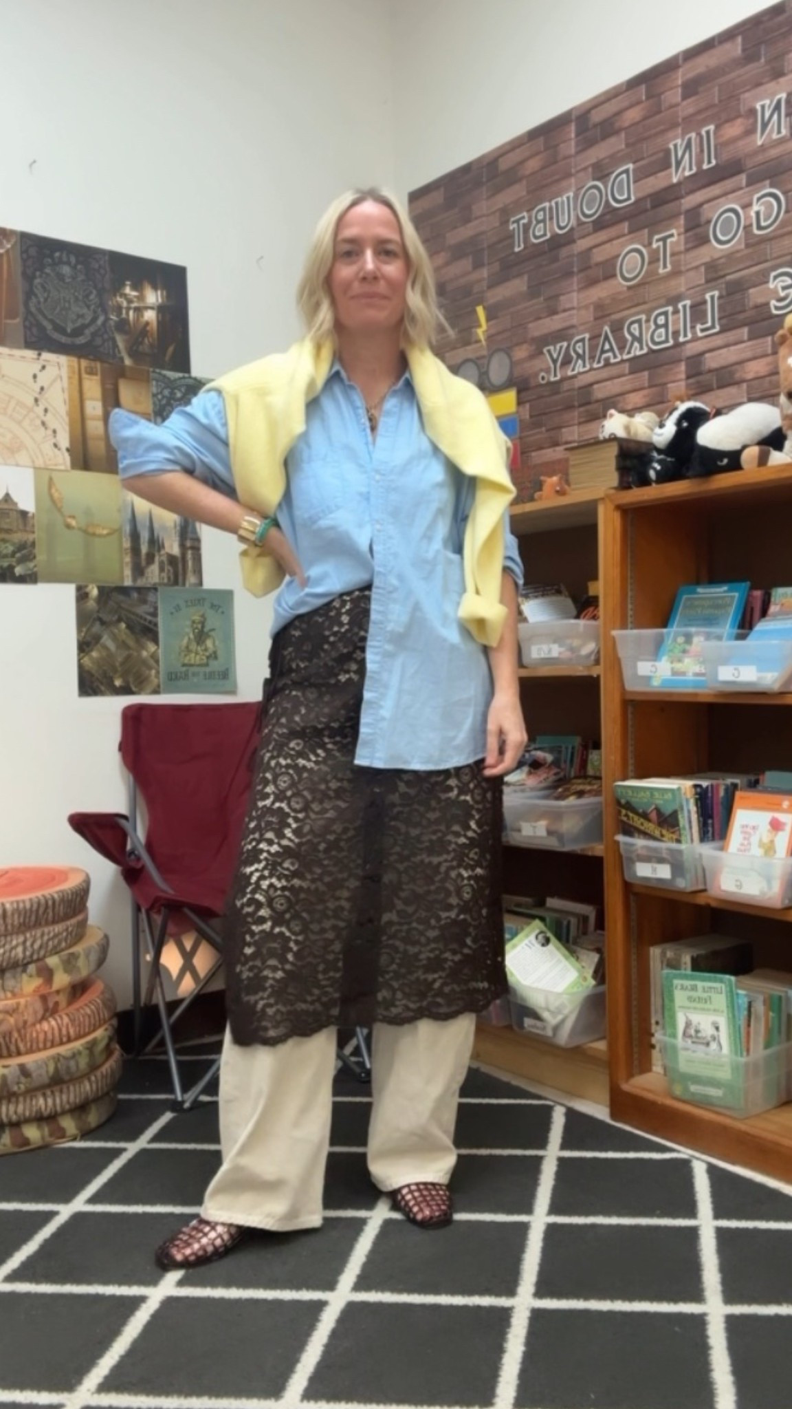 💛🩵🤎

#LTKStyleTip #LTKOver40 #LTKSeasonal