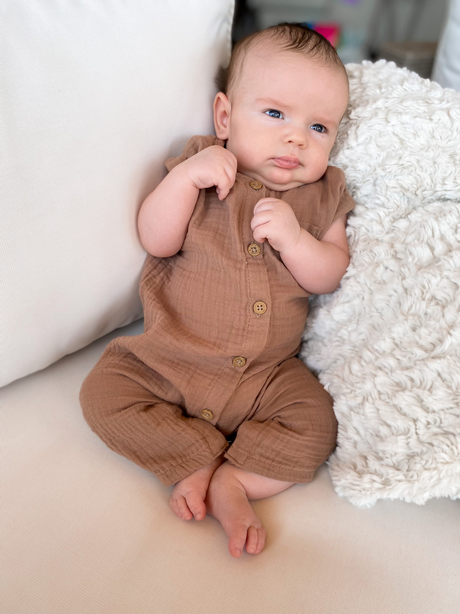 Baby boy romper

Boy / baby boy / boy nursery / neutral baby / green baby / little planet / organic baby / mama / pregnancy / maternity / bump friendly / postpartum / nurses baskets / hospital bag 

#LTKbump #LTKkids #LTKbaby