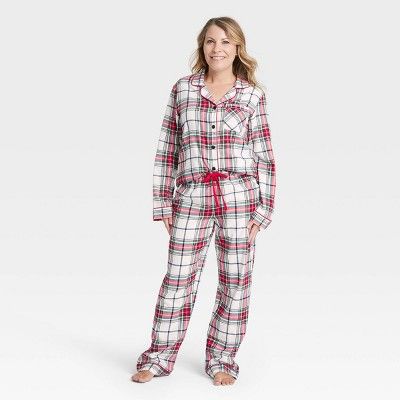 Women&#39;s Holiday Plaid Flannel Matching Family Pajama Set - Wondershop&#8482; White XS | Target