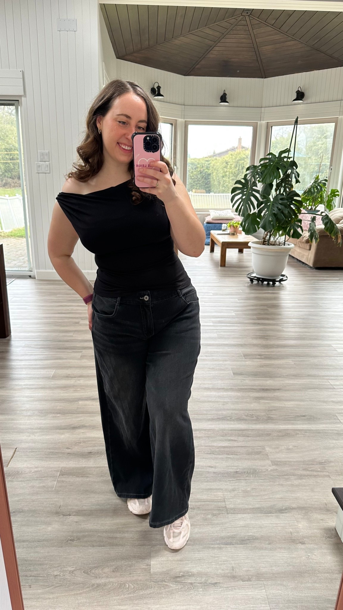 The perfect concert outfit featuring my all time favourite jeans in a new black shade + my all time favourite top! And of course comfy New Balances to make sure my ancient knees survive the night! 

#LTKFestival #LTKootd #LTKMidsize