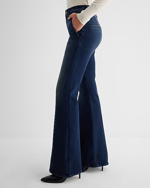 Mid Rise Dark Wash '70s Flare Jeans | Express