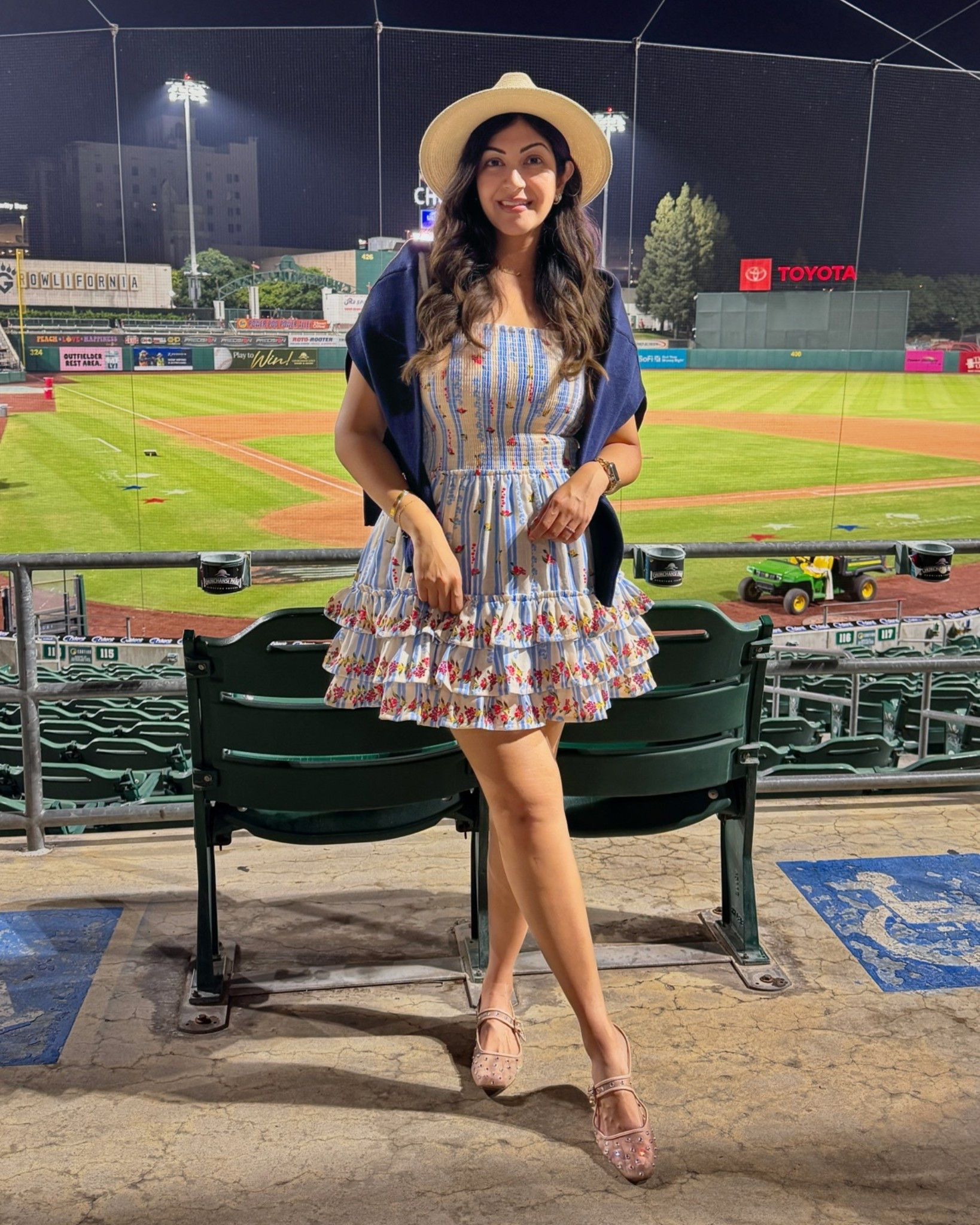 🇺🇸 Fourth of July outfit inspiration ❤️🤍💙

Whether you’re heading to a backyard BBQ, watching fireworks, spending the day by the pool, or hosting friends and family, this outfit is comfortable, polished, and easy to wear all day long.

🇺🇸 Fourth of July outfit inspiration ❤️🤍💙

Whether you’re heading to a backyard BBQ, watching fireworks, spending the day by the pool, or hosting friends and family, these are the kinds of outfits that are comfortable, polished, and easy to wear all day long.
Wearing an American flag sweatshirt draped across my shoulders. Wearing large in dress 

#FourthOfJulyOutfit #July4thStyle #SummerOutfits #BBQOutfit #PatrioticStyle #VacationStyle #CasualChic #LTKStyle

#LTKootd #LTKSeasonal #LTKTravel