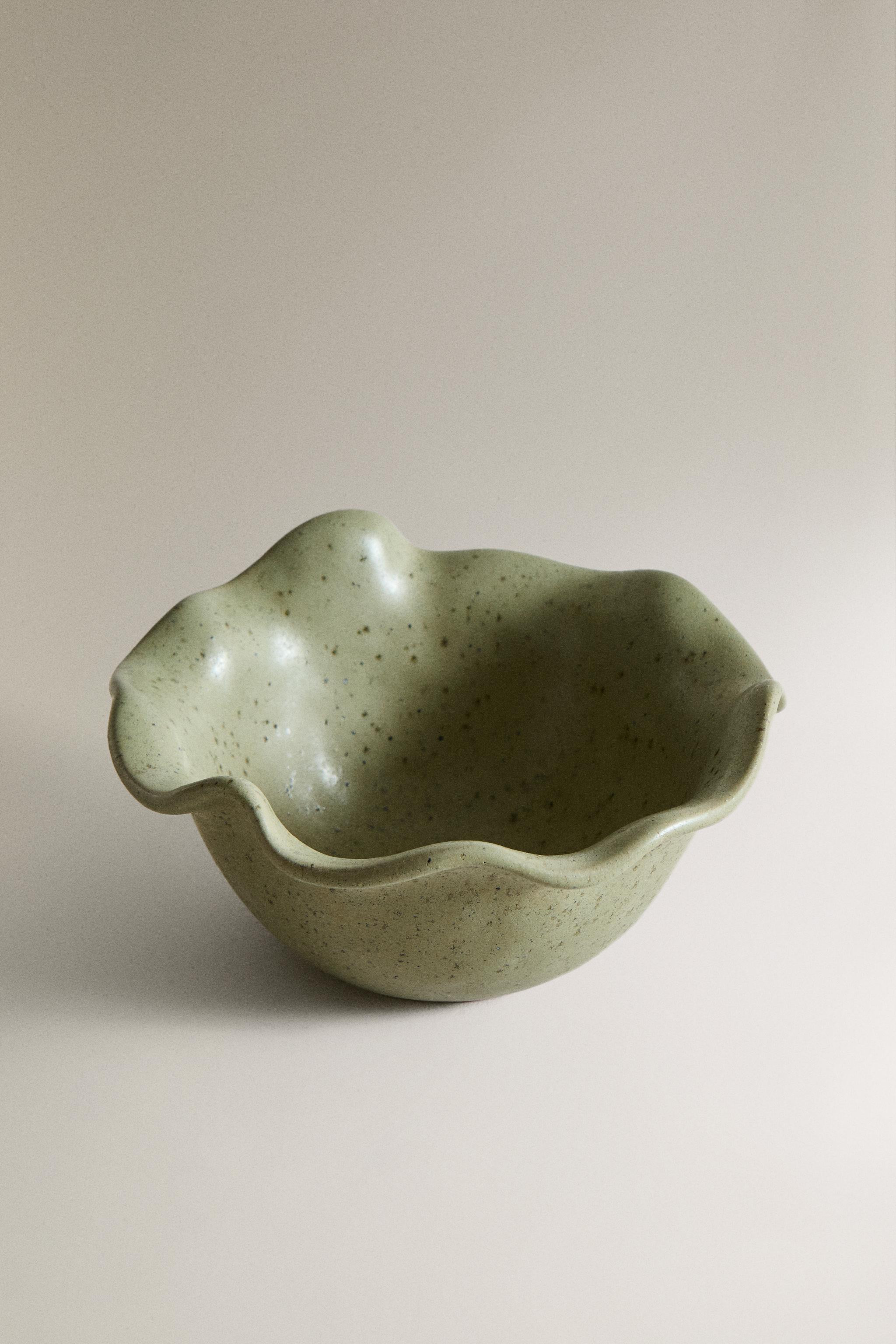 SCALLOPED TERRACOTTA BOWL | Zara US