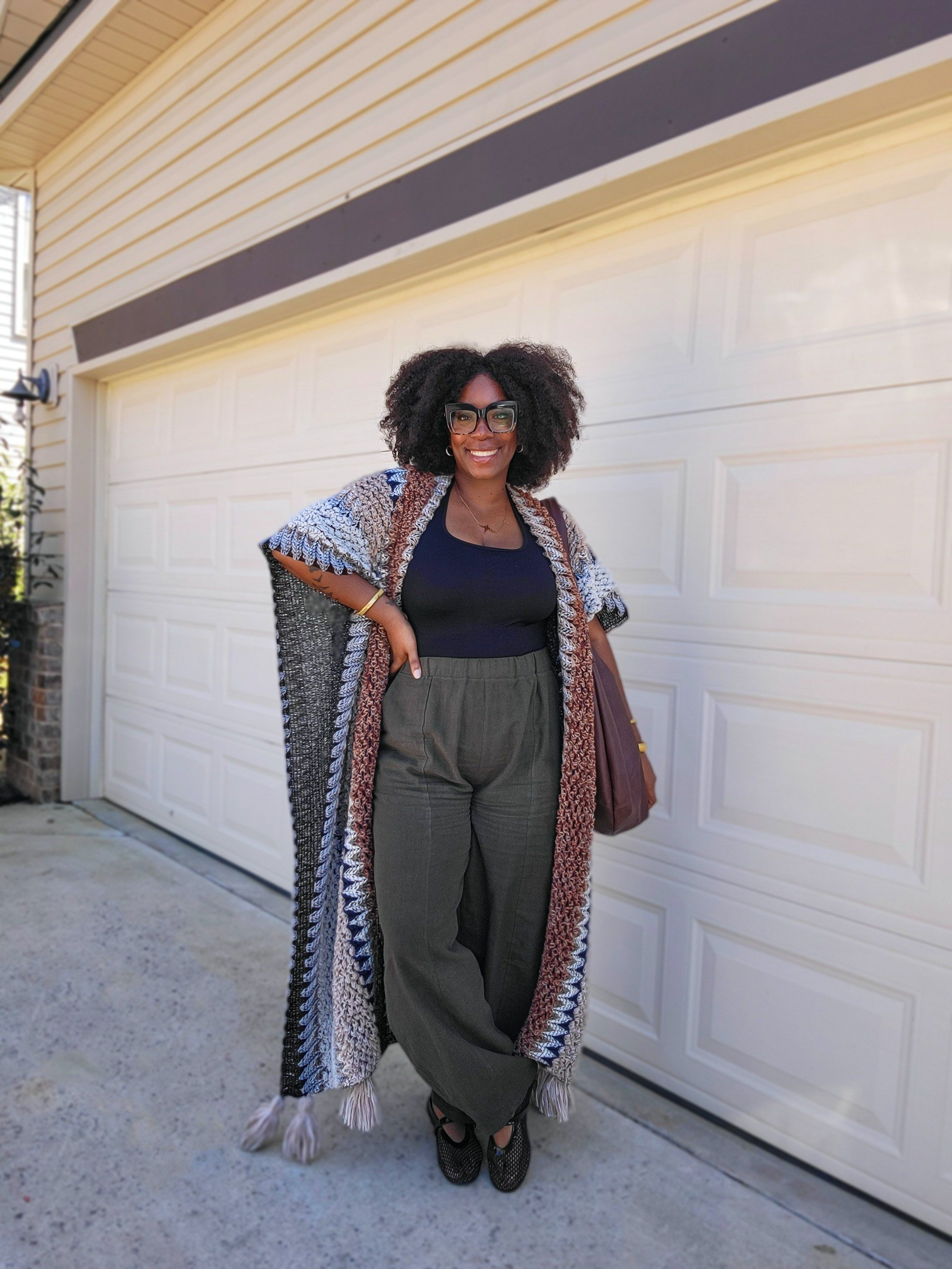 This cute cardigan is gorgeous and pairs perfectly with my oversize look. 

#LTKMidsize #LTKStyleTip #LTKBeauty