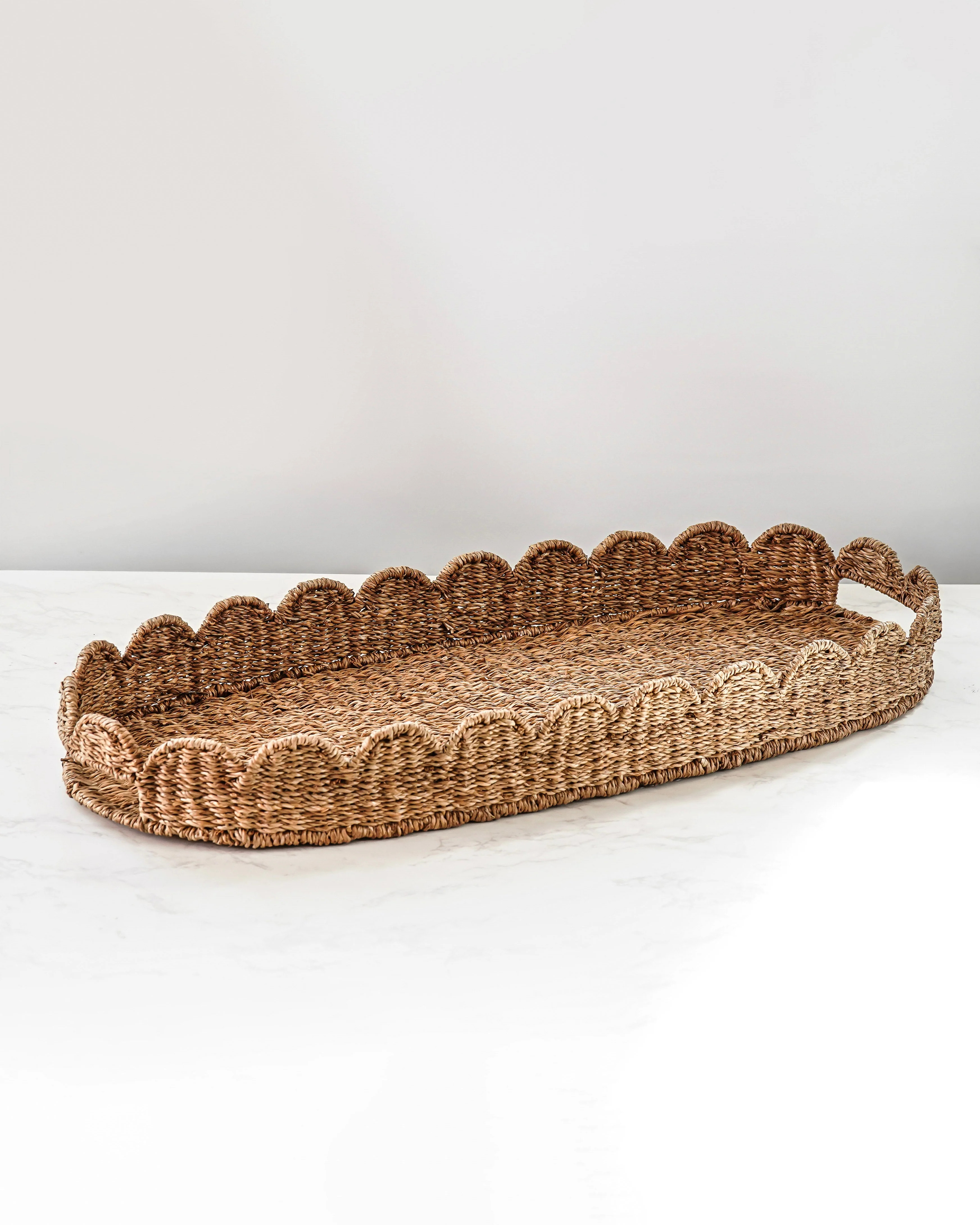 Scalloped Woven Tray | MJHome