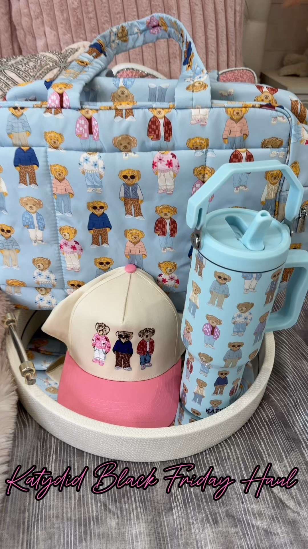 Teddy bear everything? Yes, please 🐻💛
My @katydidusa Black Friday haul might just be my cutest one yet!
Save 30% sitewide + get a free gift with $70+ using BLACKFRIDAY25 🛍️
#KatydidPartner #KatydidLove #BlackFridayFinds

#LTKGiftGuide #LTKCyberWeek #LTKHoliday