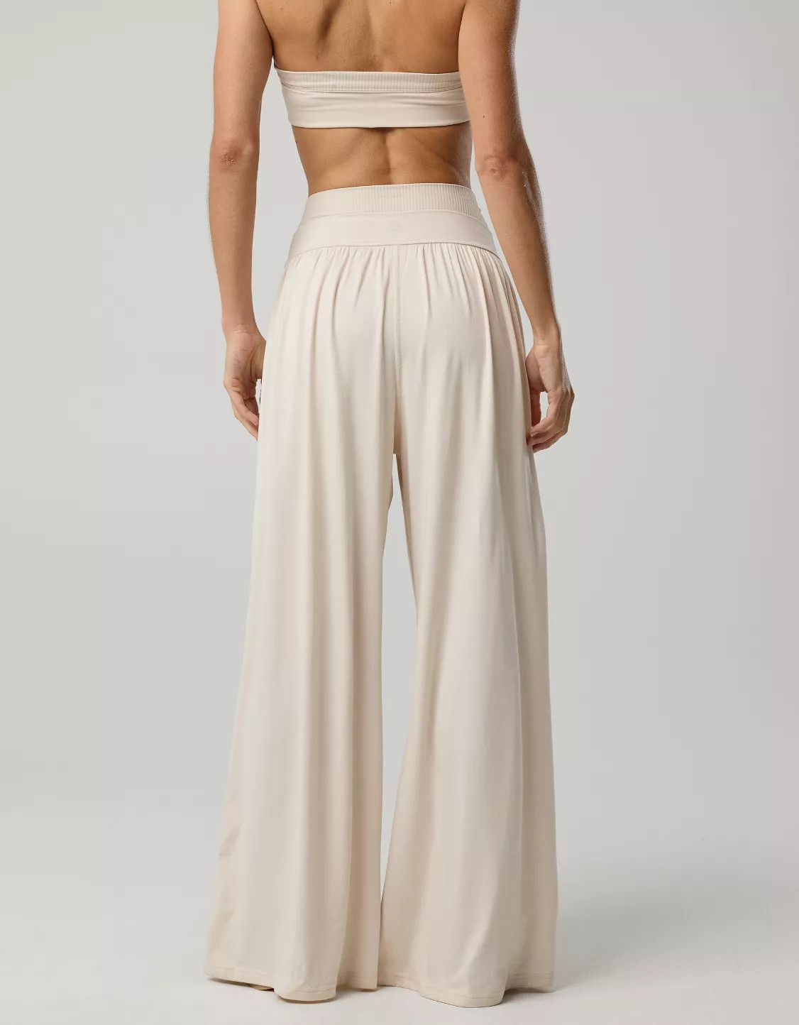 OFFLINE By Aerie The Hugger Go With The Flow Super Wide Leg Pant | Aerie