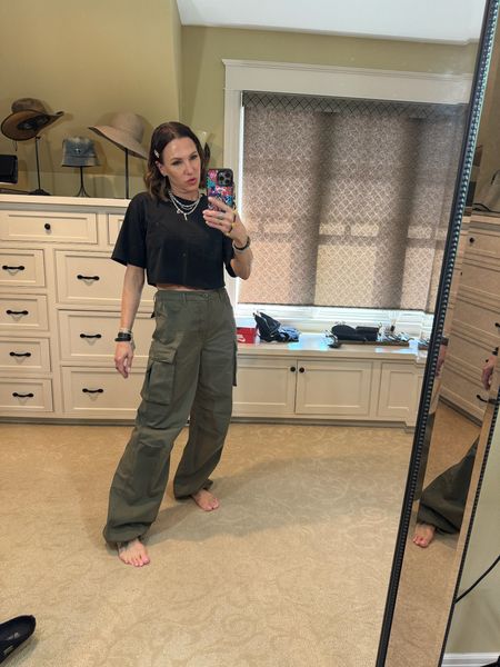 Love the olive green color and fit of these cargos! I paired with a cropped black t-shirt. Wearing size 4 in cargos and size small in t-shirt. 

#LTKover40 #LTKSeasonal #LTKstyletip