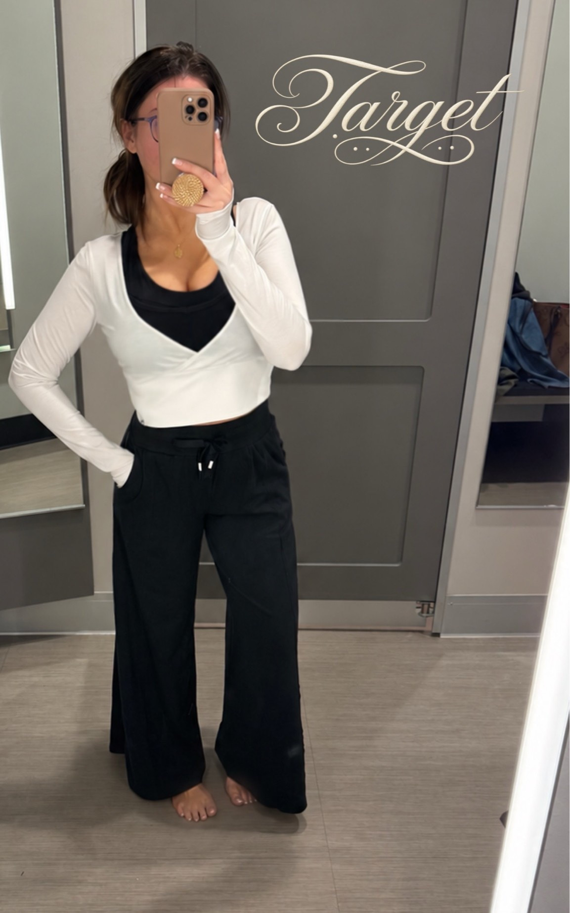 LOVE this set! Size way up in the top especially if you have a bigger chest! Pants are a small and run true to size🖤
