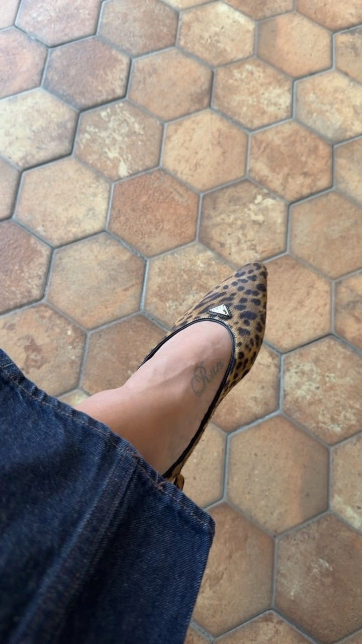 My NYC splurge and I love them! I even walked around NYC in them with no problems. They fit tts (I’m a 9.5/10 and did a 10 in them).

#LTKTravel #LTKWorkwear #LTKOver40