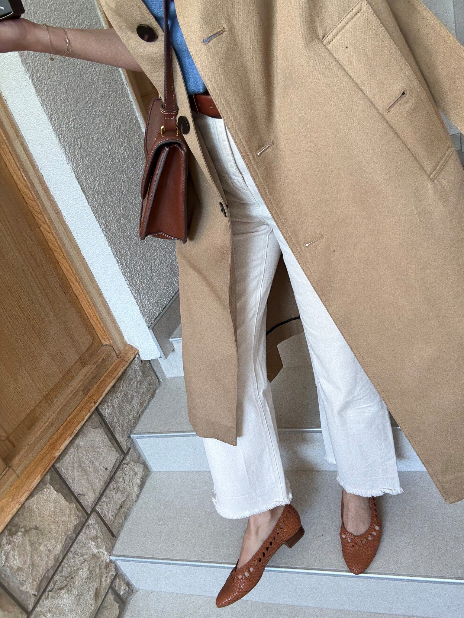 Casual little look 🤍

My flats are the sezane ones in the cognac colorway. I did add two other options that are under $100 but I cannot speak to their comfort or quality 👀

Also the blue shirt I’m wearing is oldddddd - I linked a similar color and style 🫶🏻

#LTKSummerEdit #LTKFindsUnder100 #LTKSeasonal