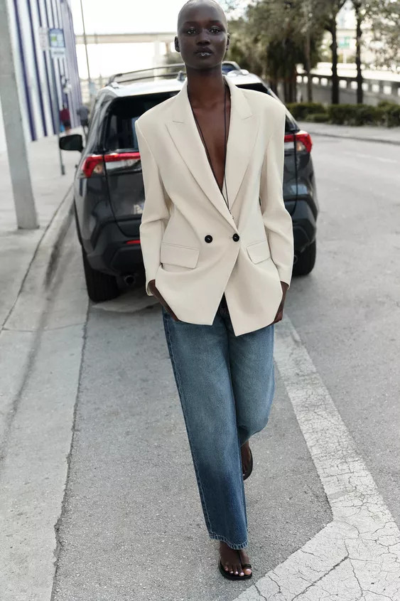 OVERSIZE DOUBLE-BREASTED BLAZER | Zara UK