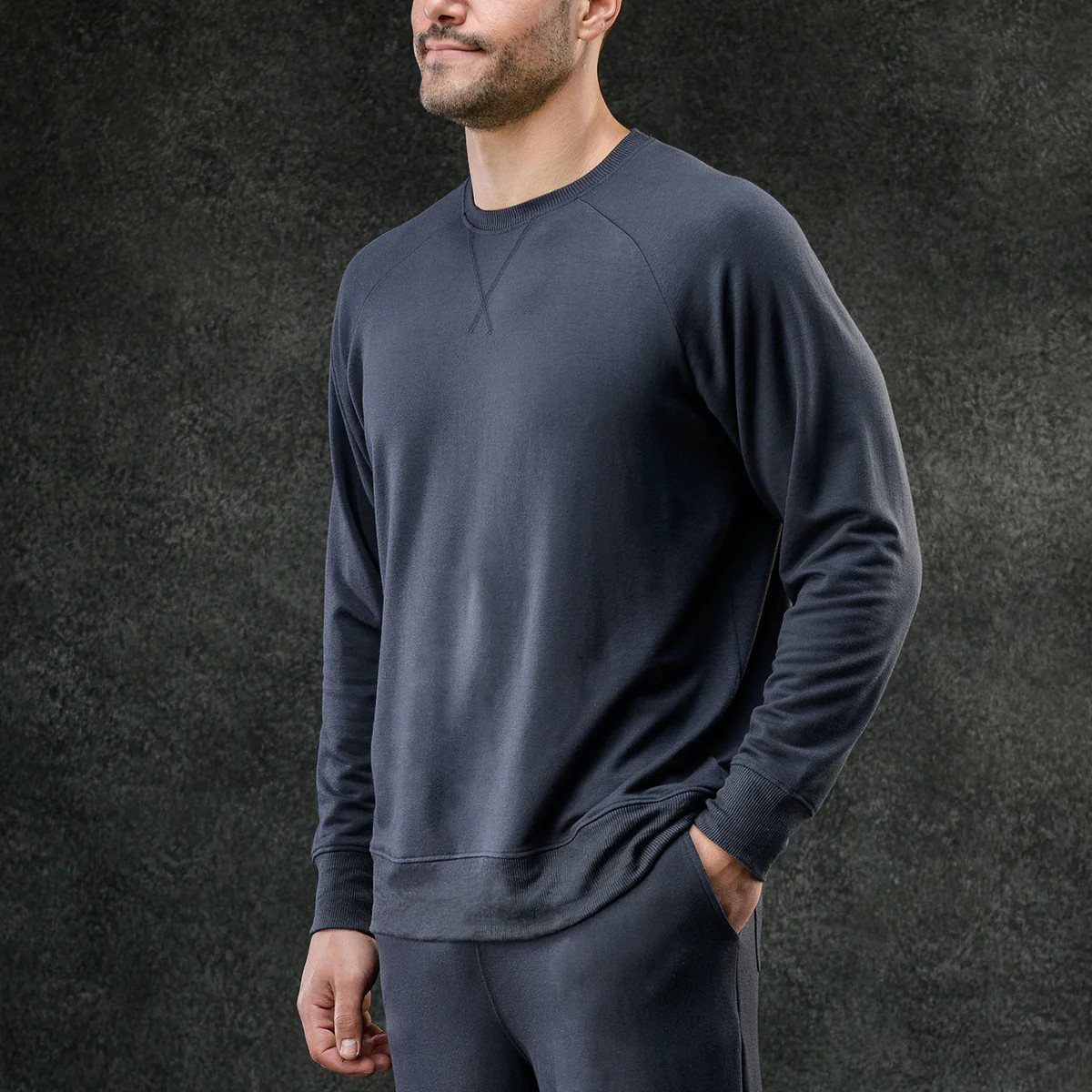 Men's Essential Crew | LUXOME