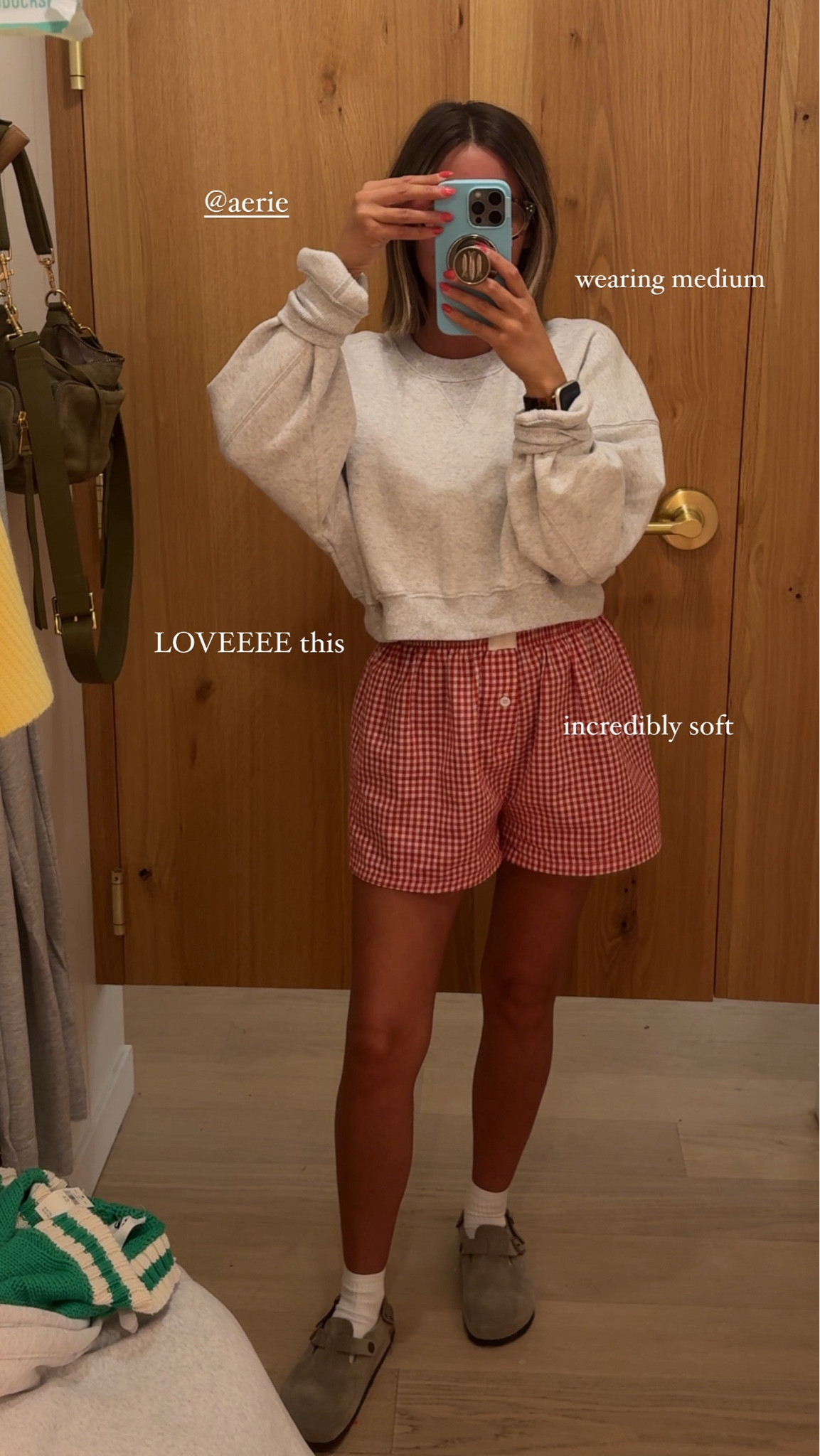 I’m wearing medium in the sweatshirt (sized up bc it’s cropped) medium in the shorts bc I always size up in those :) 

#LTKFindsUnder100 #LTKStyleTip #LTKFindsUnder50
