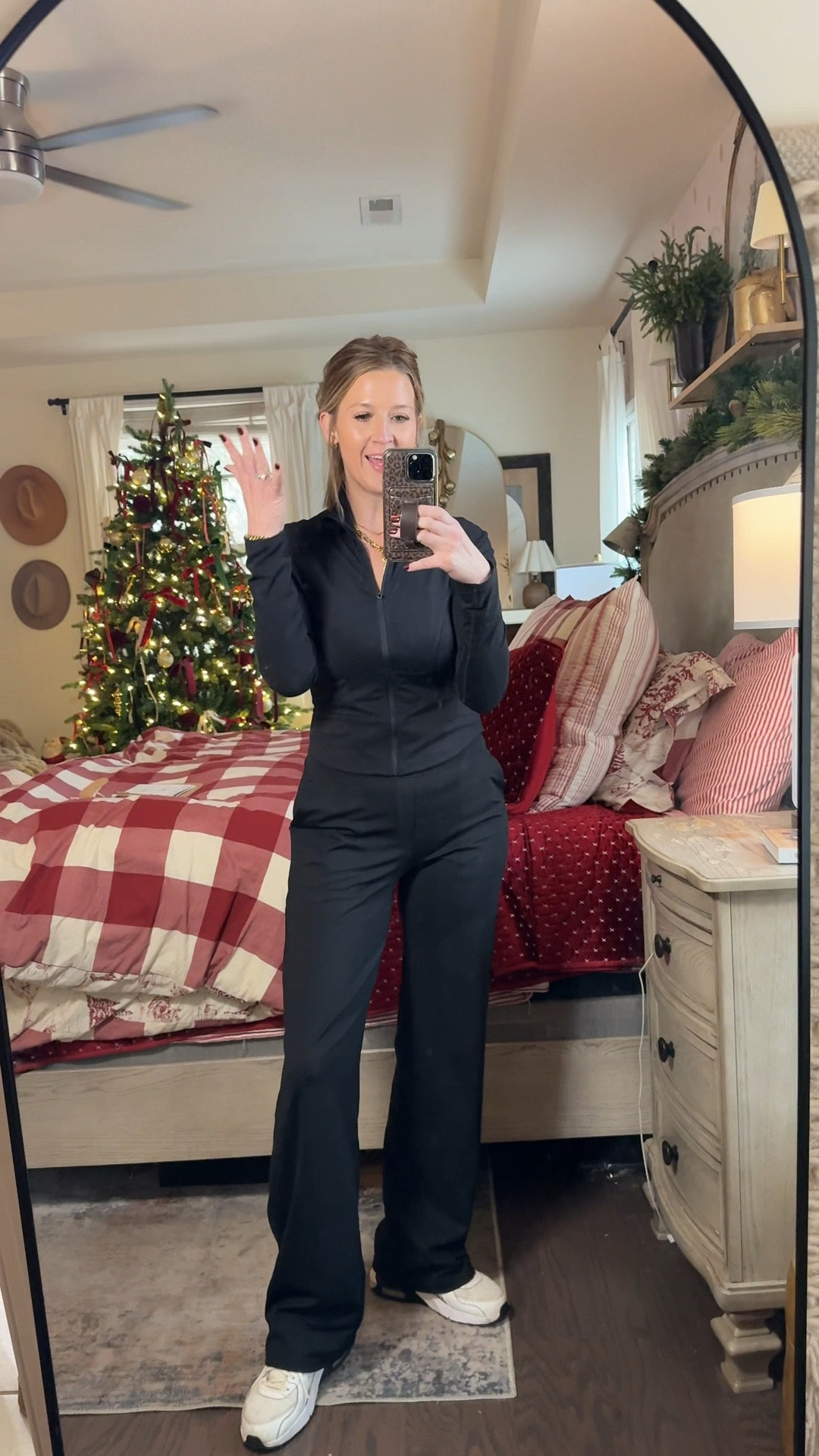 Can confirm these wide leg yoga pants everyone is talking about right now are everything they say they are! These are the ones that look like dress pants for work but are also perfect to pair with all of your comfies. They’re a dream! Comfy, silky smooth, stretchy, high quality and such a cute fit! Also loving the zip up paired with them. 

Athleisure | comfy set | comfy pants | yoga pants | work out clothes | athletic wear | sports mom | baseball mom | everyday style 

#LTKCyberWeek #LTKootd #LTKmomlife