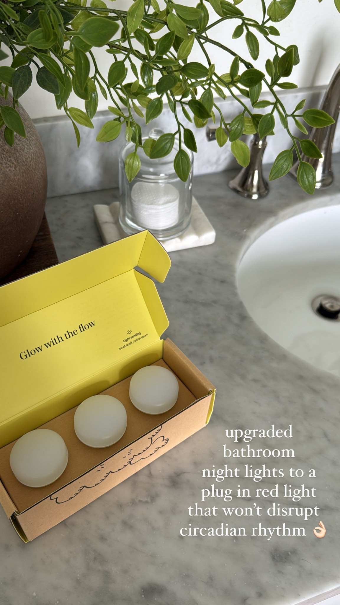 plug in night lights that won’t disrupt circadian rhythm 👍🏻



#LTKSummerEdit #LTKHome