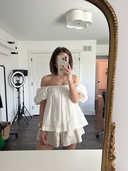 anthropologie off the shoulder top (tts, xs)
anthropologie stretchy shorts (tts, sized up one to small for pregnancy but normally would have worn xs)

#LTKstyletip #LTKbump #LTKfindsunder100