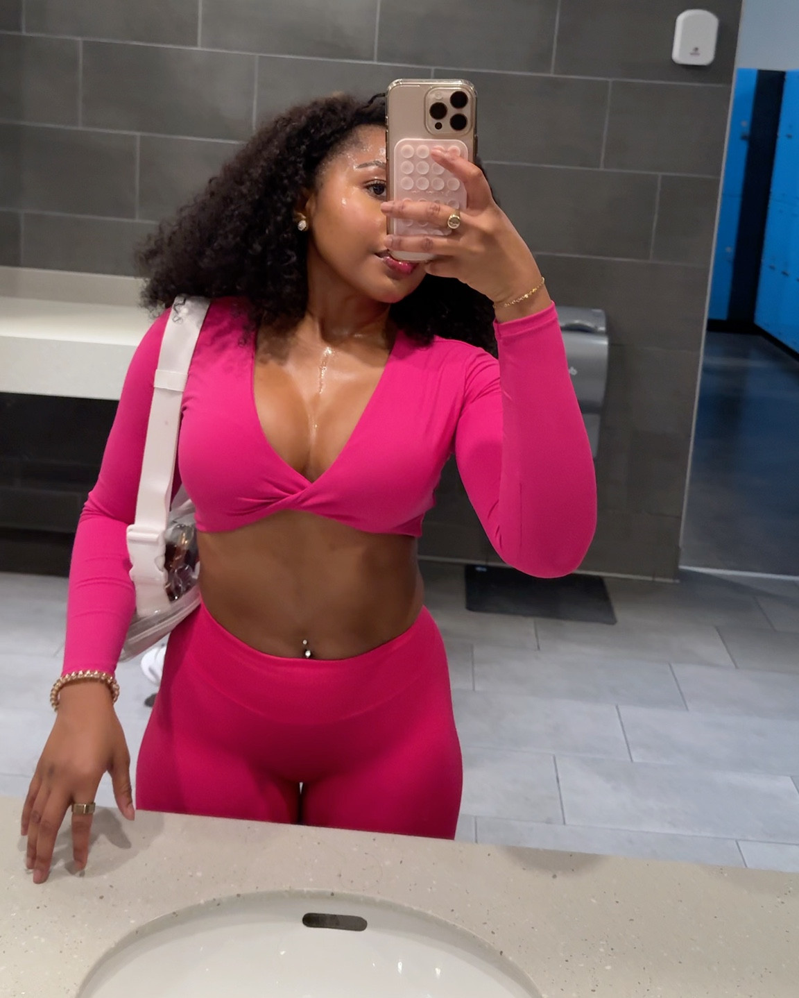 Pretty in pink workout long sleeve top with booty sculpting pink leggings with Nike pink vomero sneakers 🤭🍑

#LTKActive #LTKPetite #LTKfitnessgoals