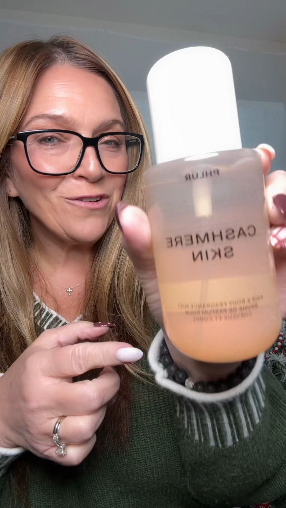 Phlur Fragrance Brand NEW hair and body mist Cashmere smells intoxicatingly sweet 

#LTKBeauty #LTKGiftGuide #LTKOver40