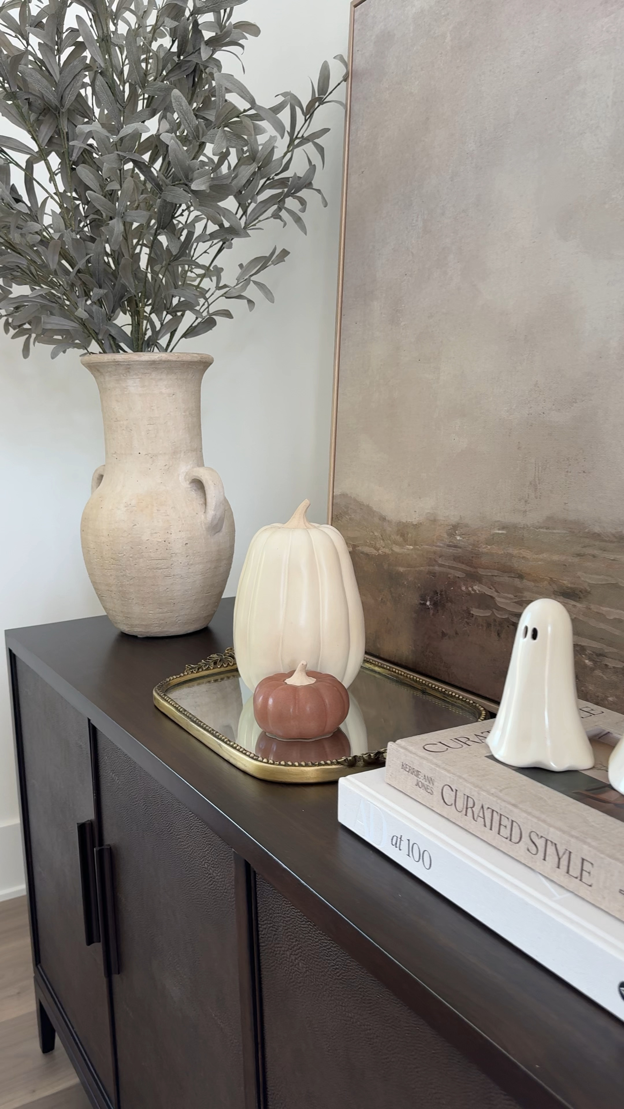 entryway sprinkled with fall  ◡̈ 

#LTKHome #LTKFallSale #LTKSeasonal