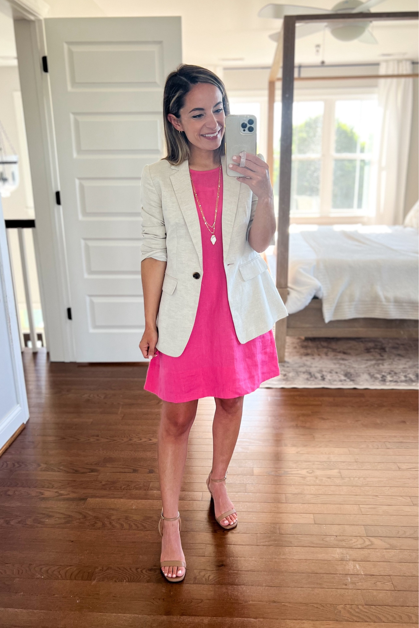 Wearing today 

Dress: petite xxs
Blazer: petite xxs 
Shoes: tts 

#LTKWorkwear #LTKStyleTip