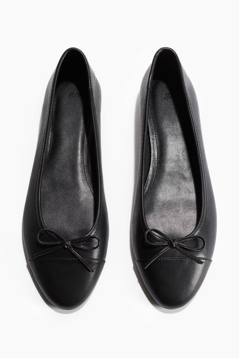 Ballet Flats - Low heel - Beige/black - Ladies | H&M US | H&M (US + CA)