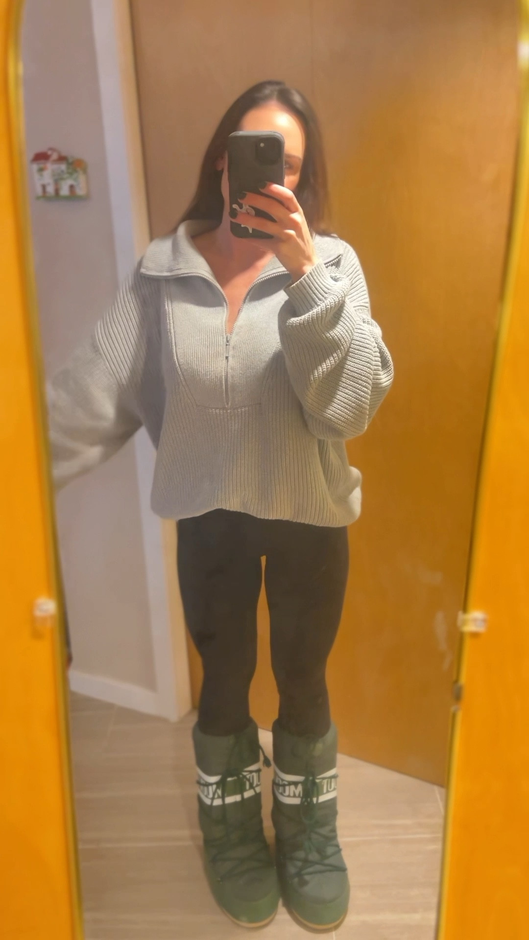 Sweater legging and moon boots! Ski resort. Ski vacation  

#LTKootd #LTKSaleAlert #LTKSeasonal