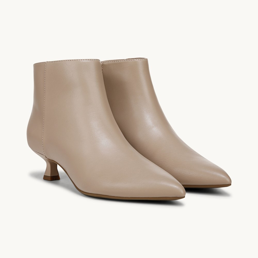 Maya Ankle Bootie | LIfeStride