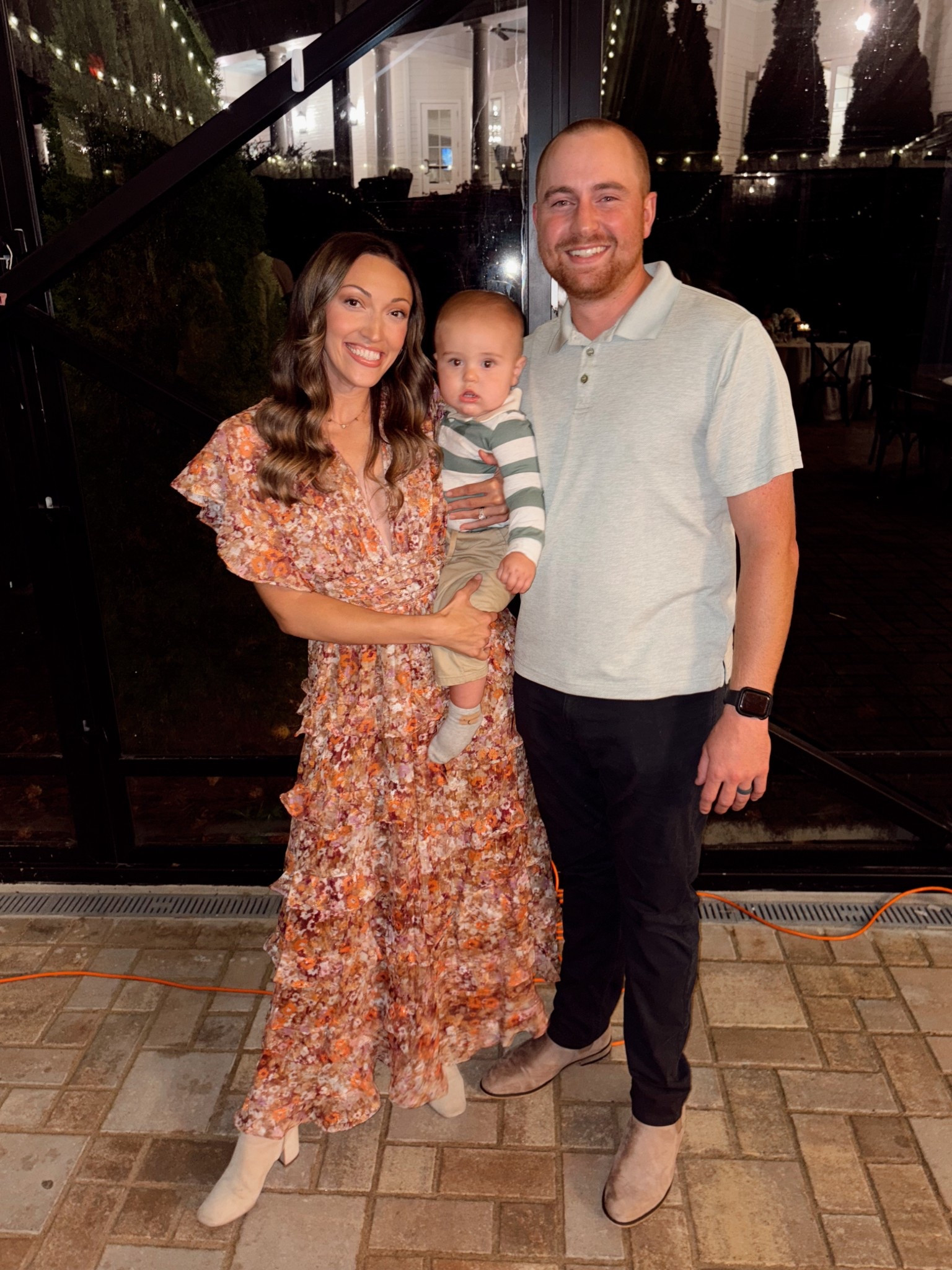 Fall Wedding Guest | Family Photos



#LTKFamily #LTKParties #LTKSeasonal