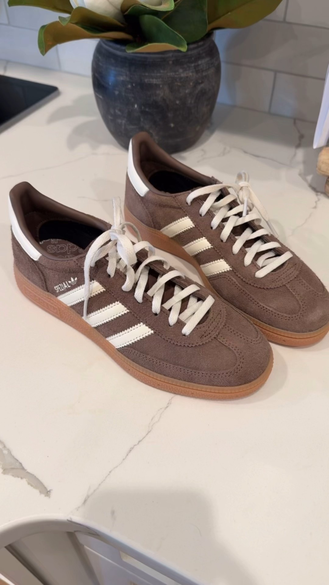 The perfect fall shoe color! I wear size 8, but order a 7 and they fit perfectly. 