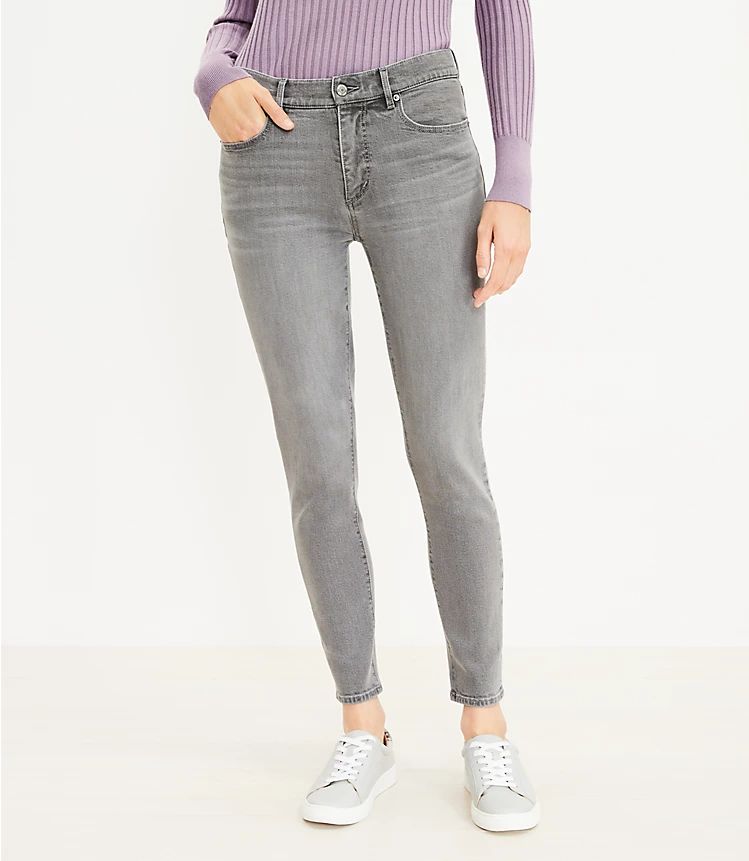 Curvy Mid Rise Skinny Jeans in Staple Grey Wash | LOFT