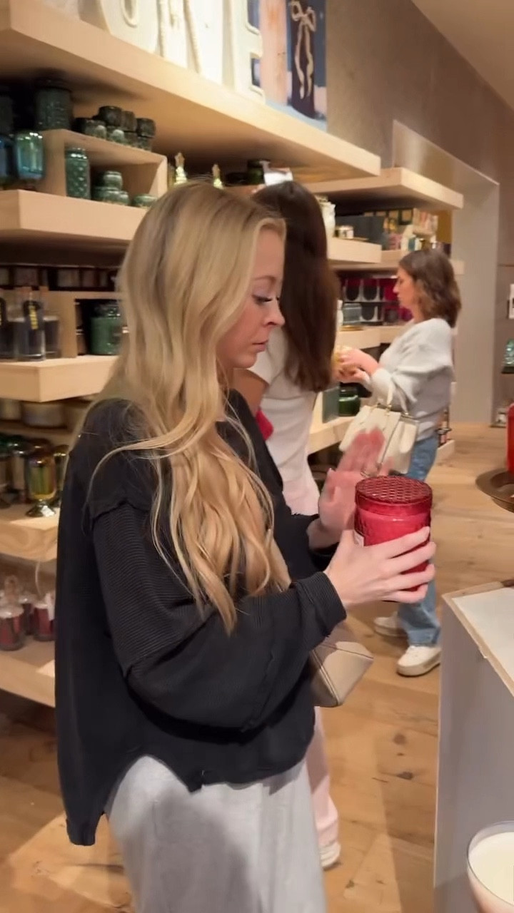 Well this was a fun game 😂❤️

#LTKFamily #LTKWatchNow #LTKStyleTip