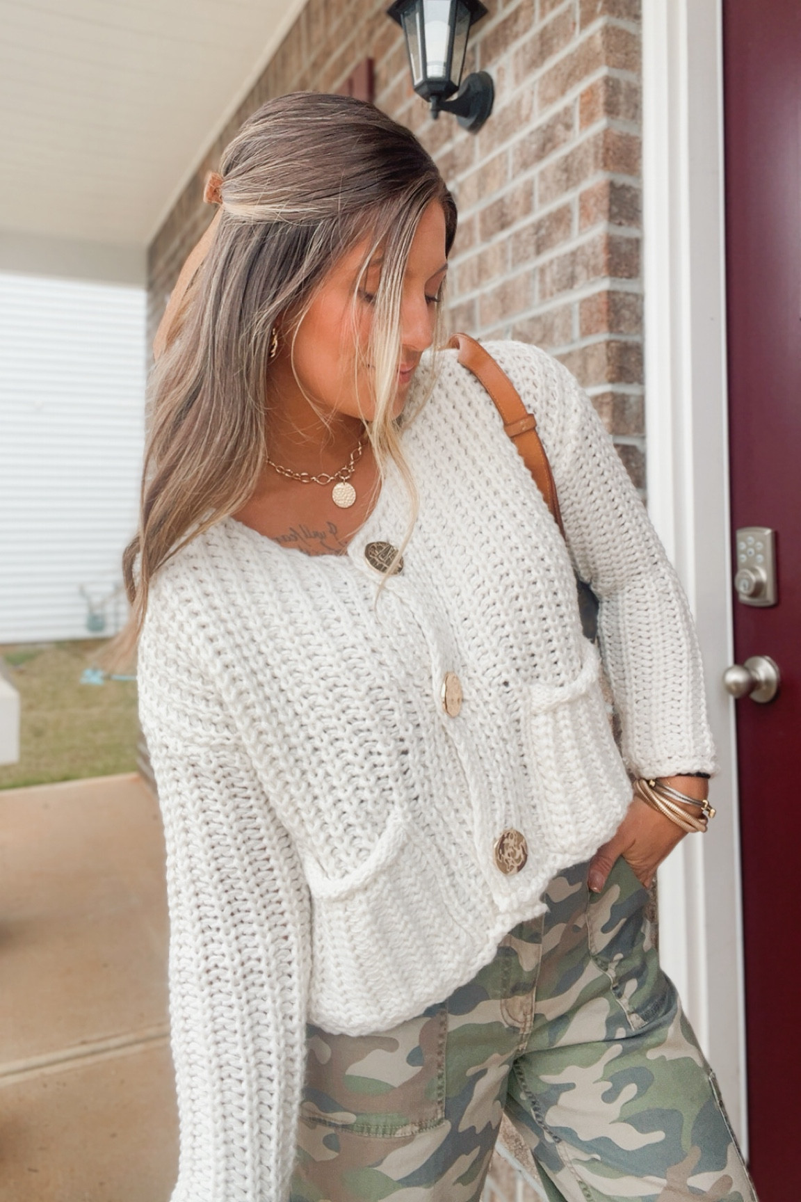 It’s the Amazon sweater for me 😍 

Perfect for this holiday season! Wearing my true to size- medium! 

#amazonfinds #fallfashion

#LTKStyleTip #LTKSeasonal #LTKBeauty
