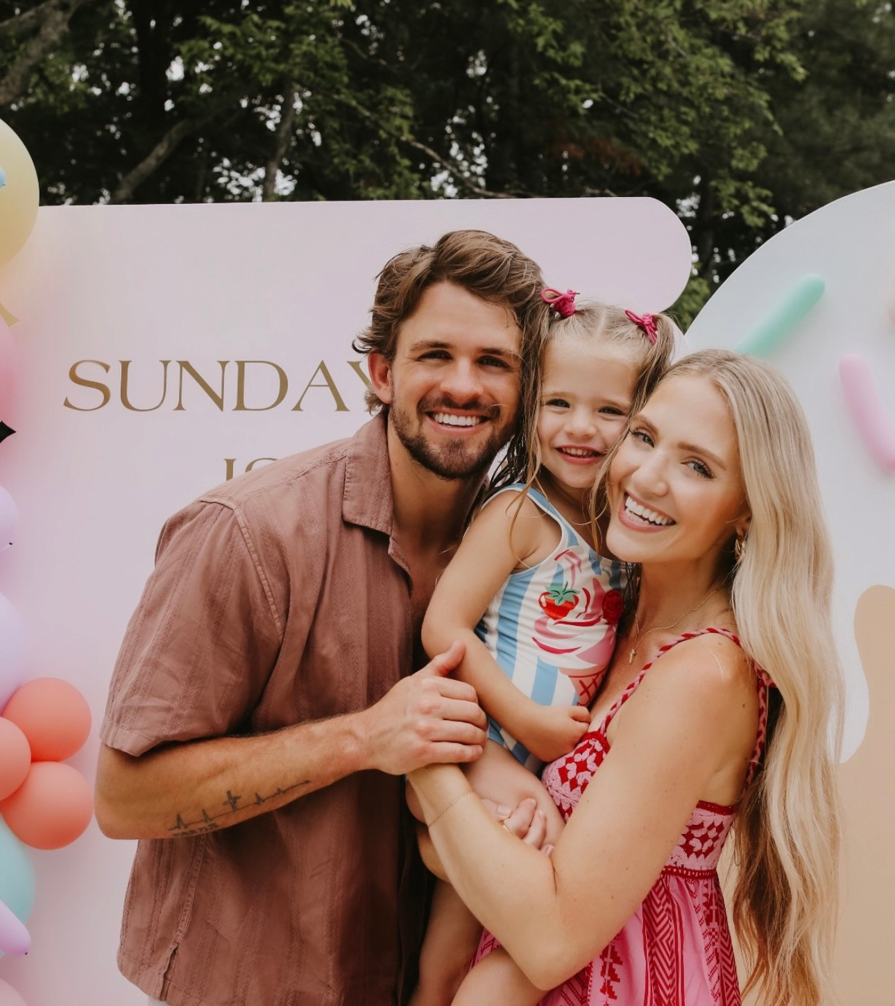 What we wore to celebrate our girl this weekend!!🥰💗

#LTKStyleTip #LTKMens #LTKFamily