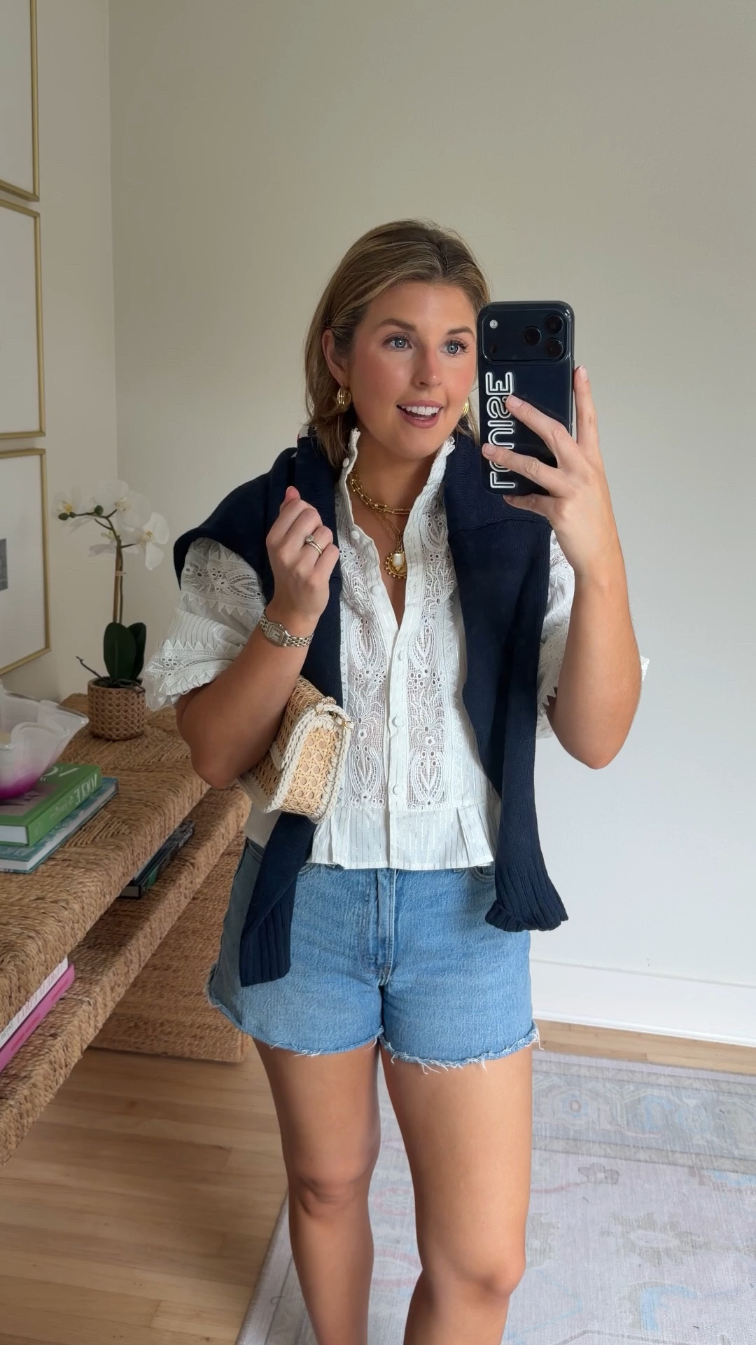 Cute casual summer outfit idea! Wearing a S in sweater and 26 in jean shorts