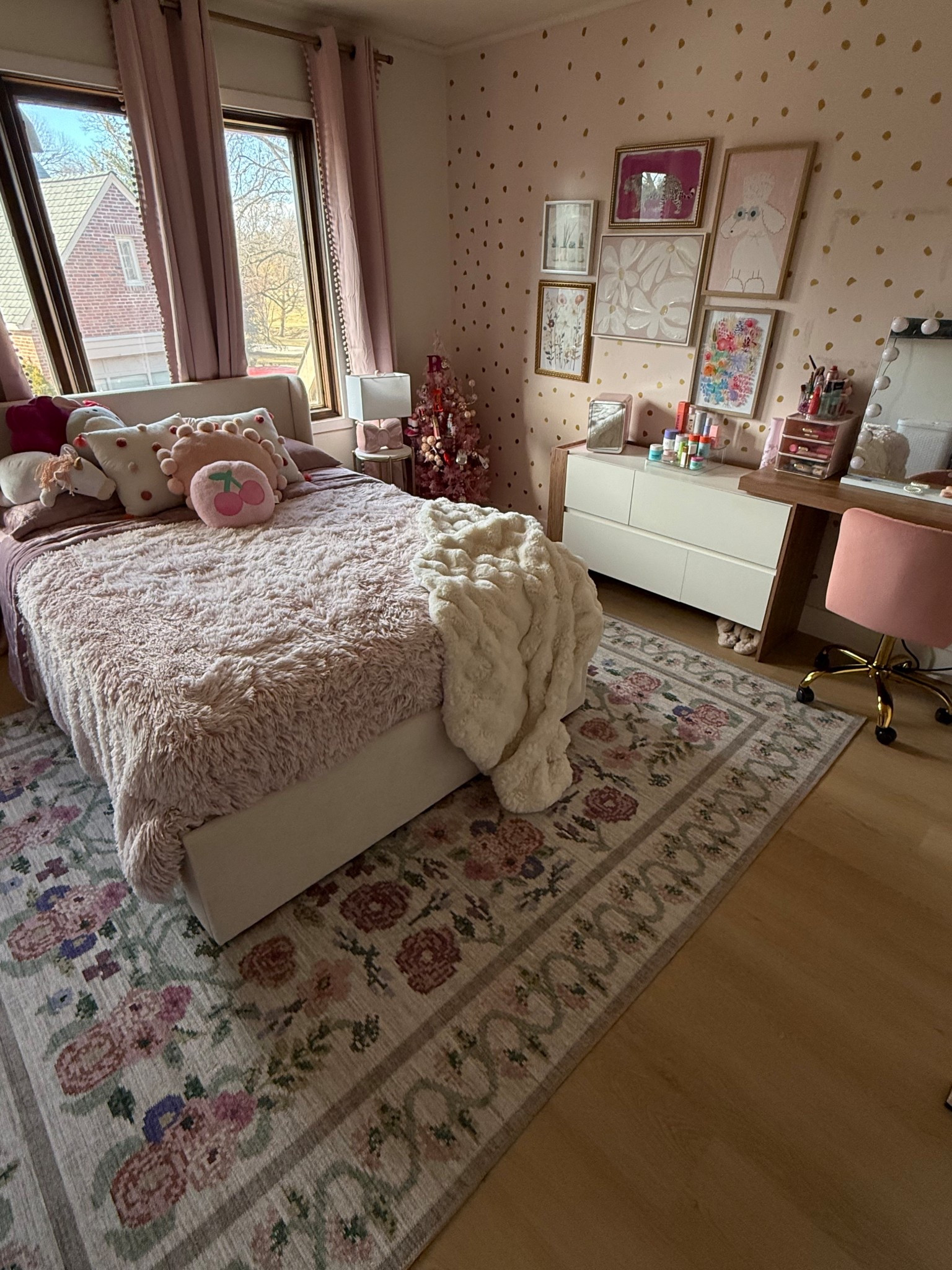 I linked what I could from my 7 year olds room 😍

#LTKHome #LTKKids #LTKmomlife