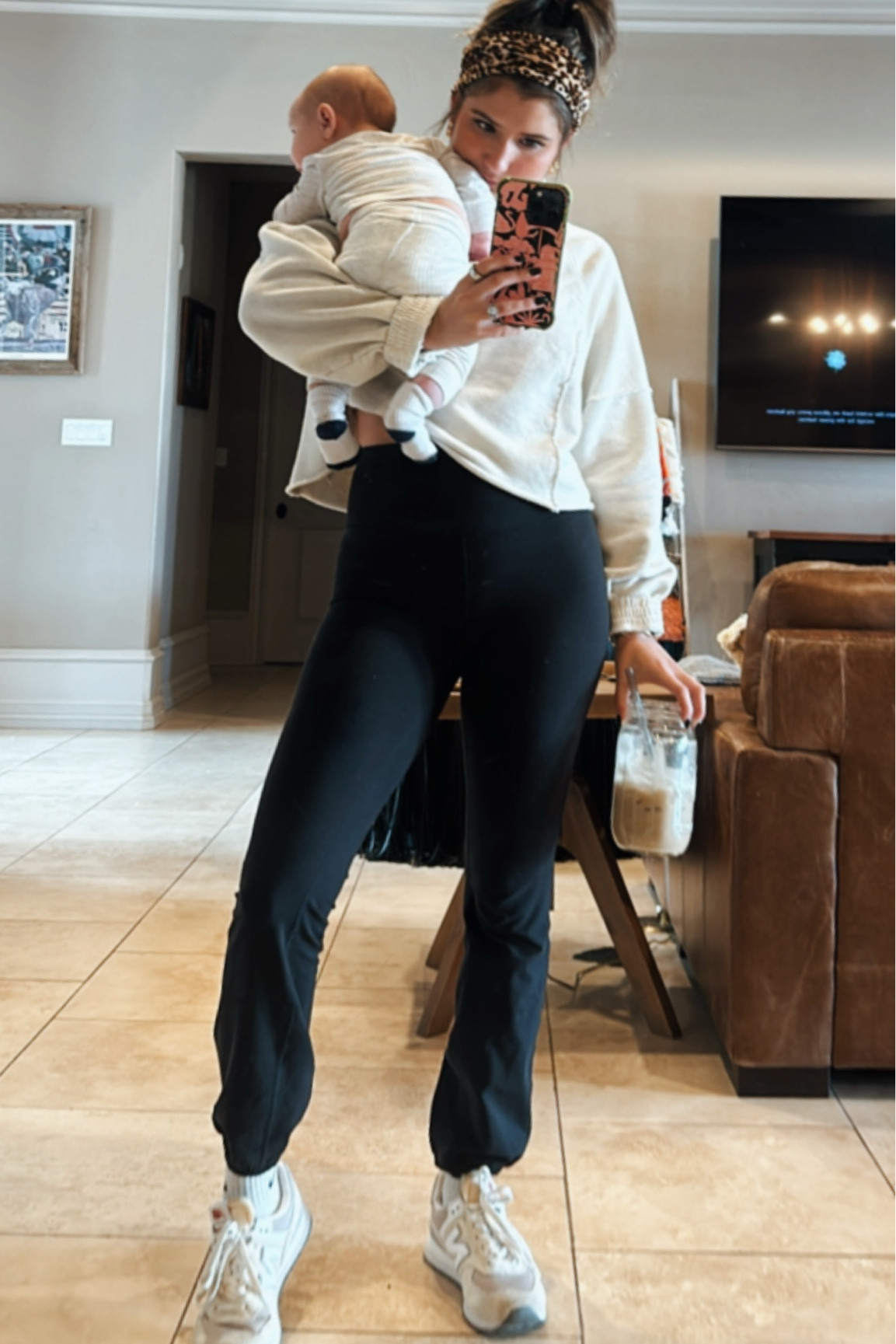 morning 🤍🕊️☕️

#LTKFindsUnder100 #LTKStyleTip #LTKFindsUnder50