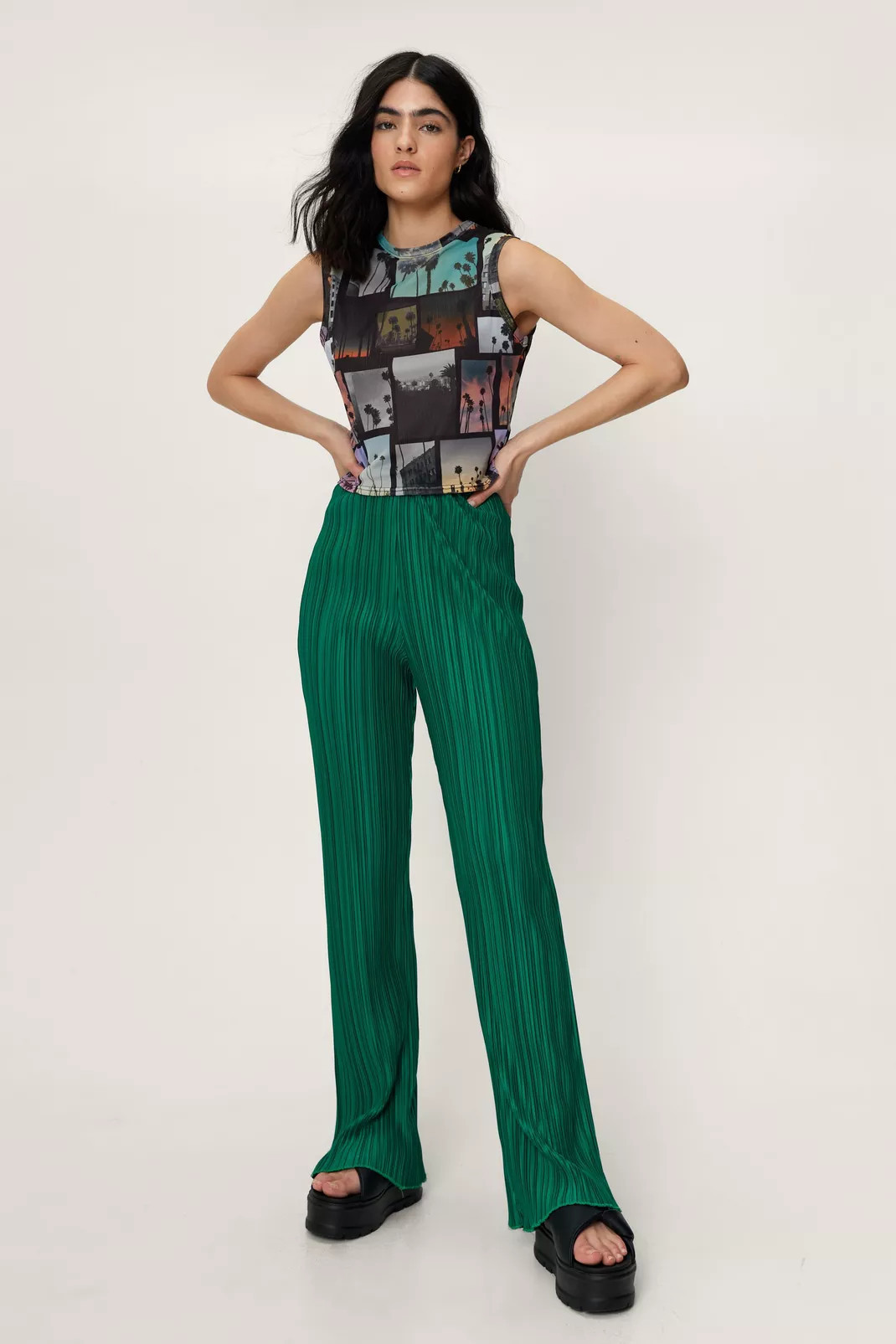 Plisse Wide Leg Loose Pants | Nasty Gal (US)